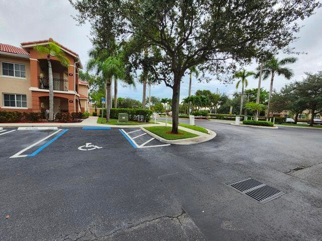 3810 N Jog Road 202, West Palm Beach, FL 33411 — photo 2 of 23
