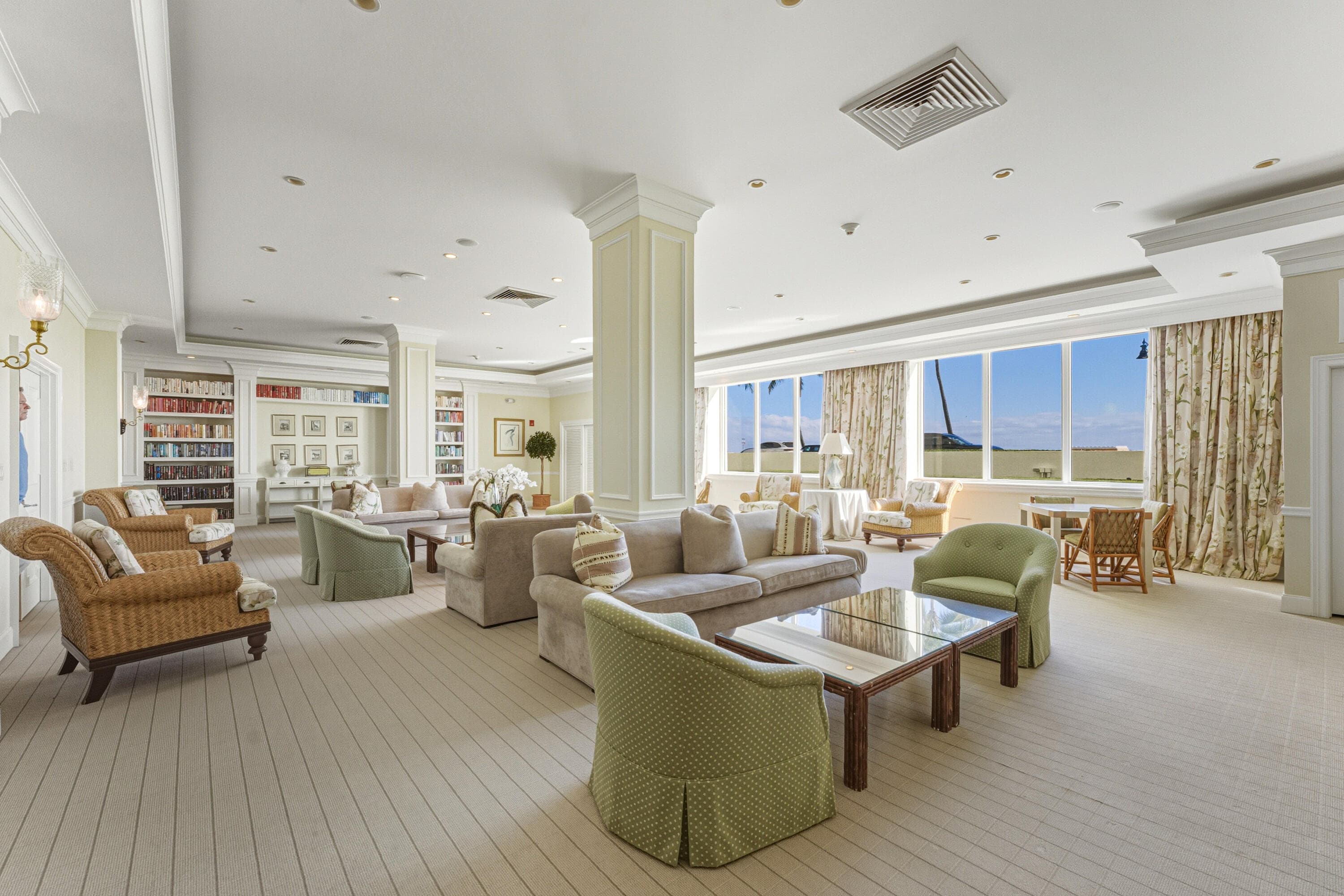 100 Worth Avenue 308, Palm Beach, FL 33480 — photo 20 of 47