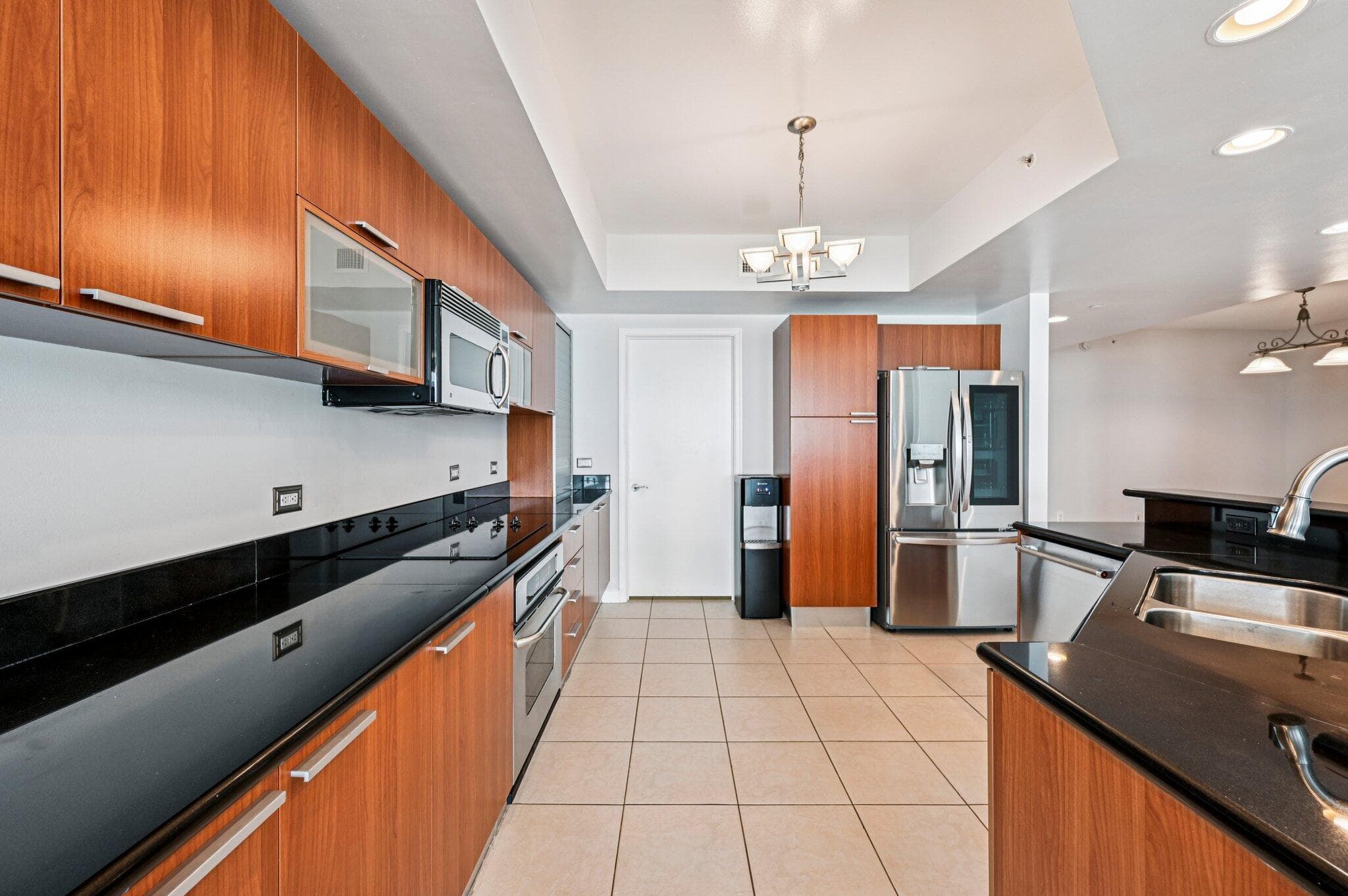 2650 Lake Shore Drive 1006, Riviera Beach, FL 33404 — photo 11 of 46