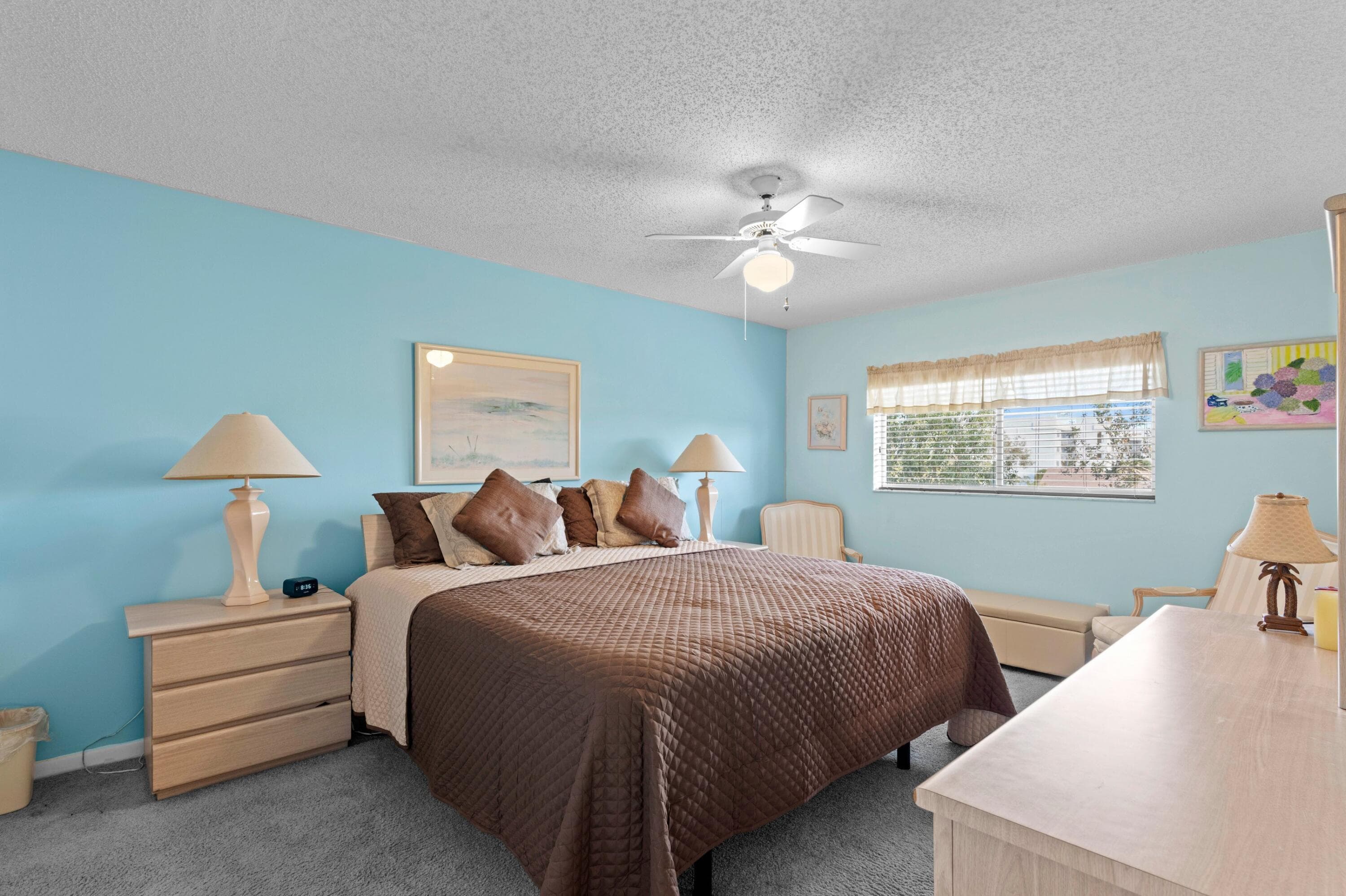 4735 Lucerne Lakes Boulevard 402, Lake Worth, FL 33467 — photo 12 of 28