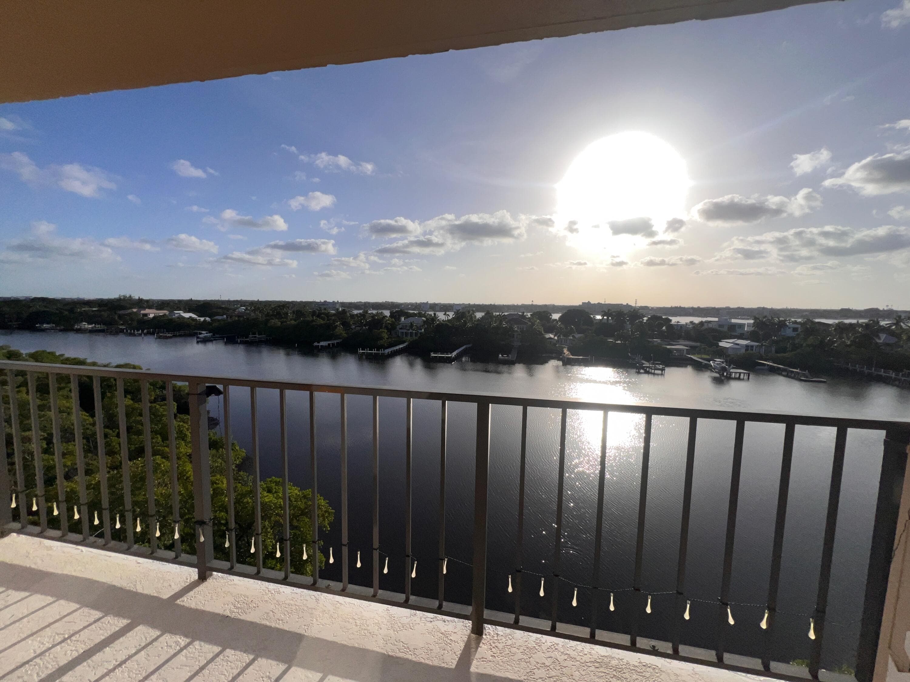 3581 S Ocean Boulevard 7e, South Palm Beach, FL 33480 — photo 1 of 22