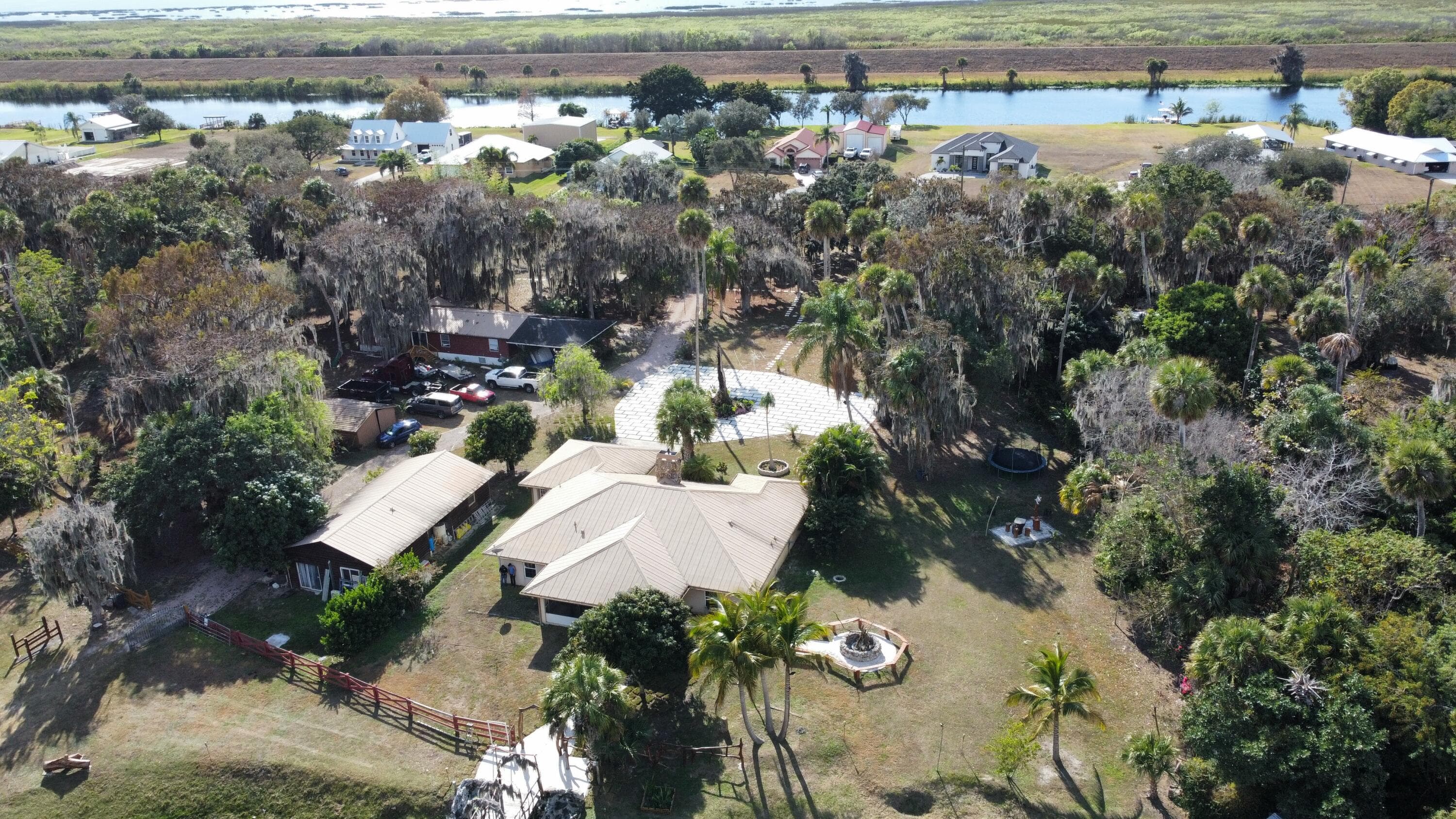 12963 Us Hwy 441 SE, Okeechobee, FL 34974 — photo 5 of 45