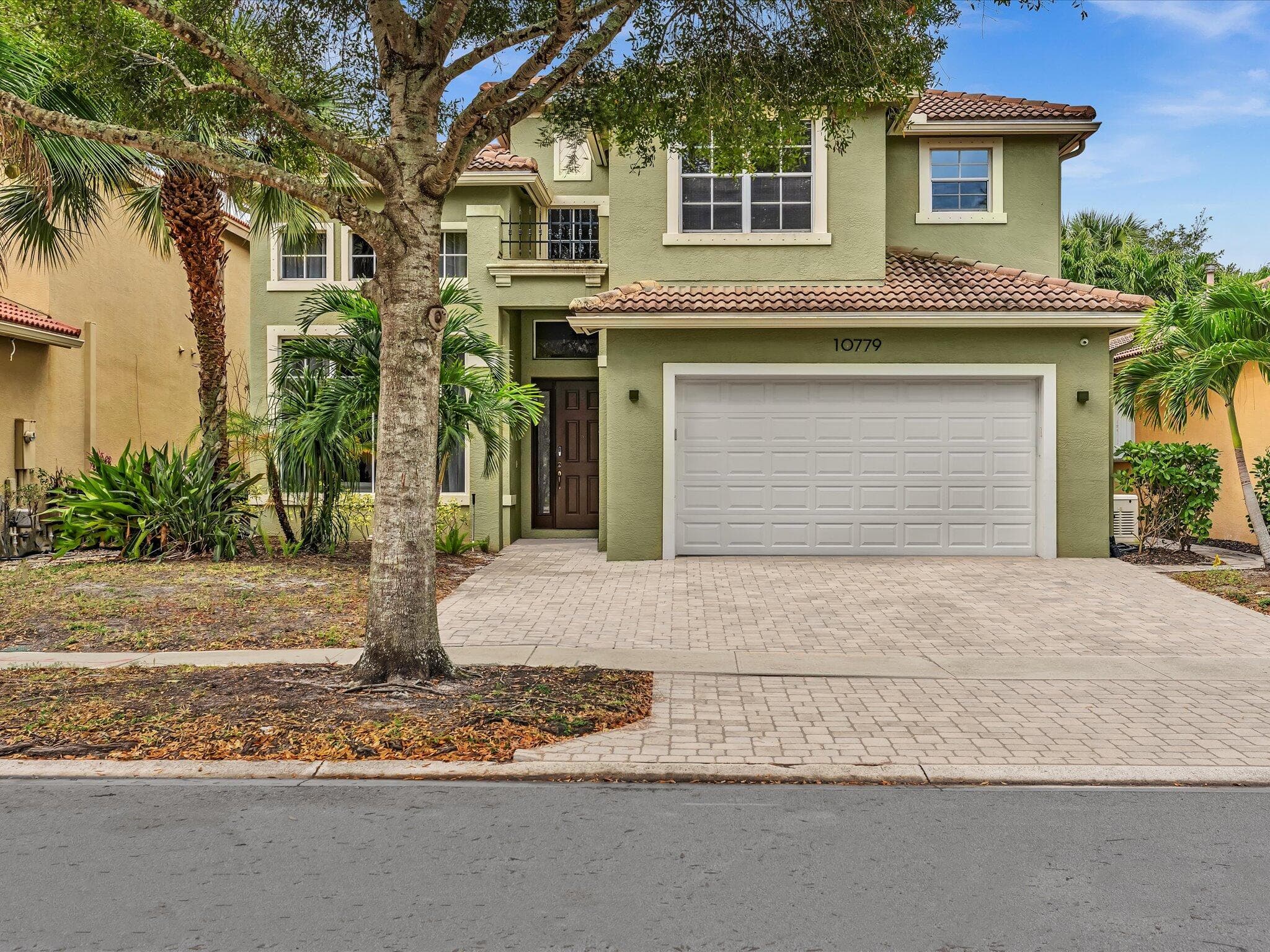 10779 Lake Wynds Court, Boynton Beach, FL 33437 — photo 1 of 63