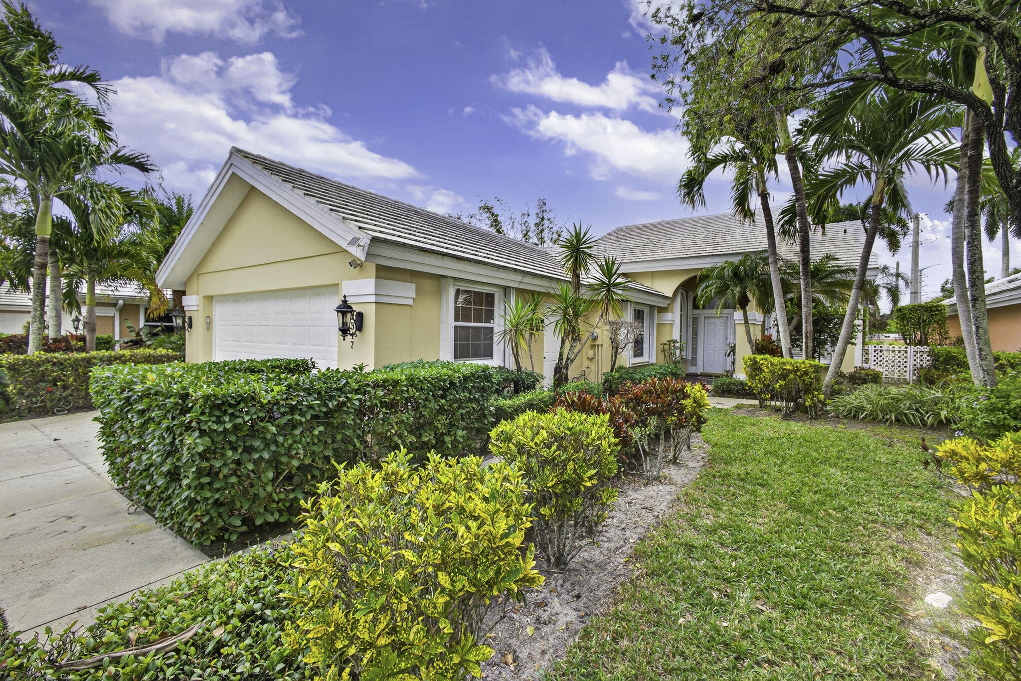 2347 Saratoga Bay Drive, West Palm Beach, FL 33409 — photo 7 of 55