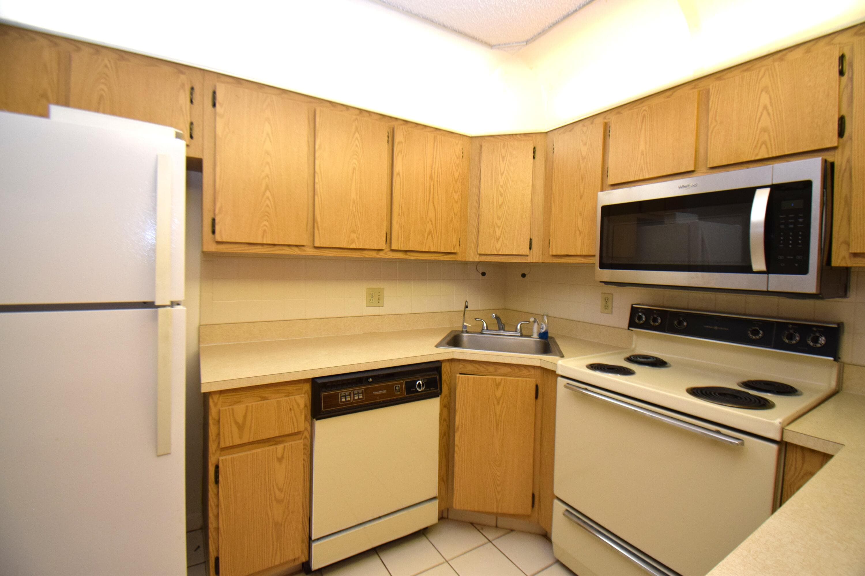 815 Sky Pine Way C2, Greenacres, FL 33415 — photo 8 of 23