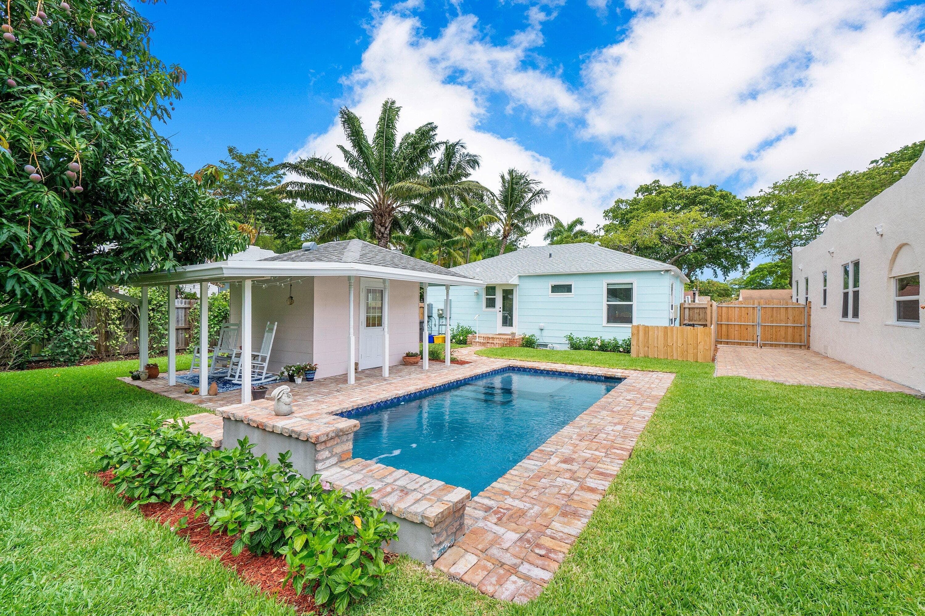 816 Avon Road, West Palm Beach, FL 33401 — photo 18 of 19