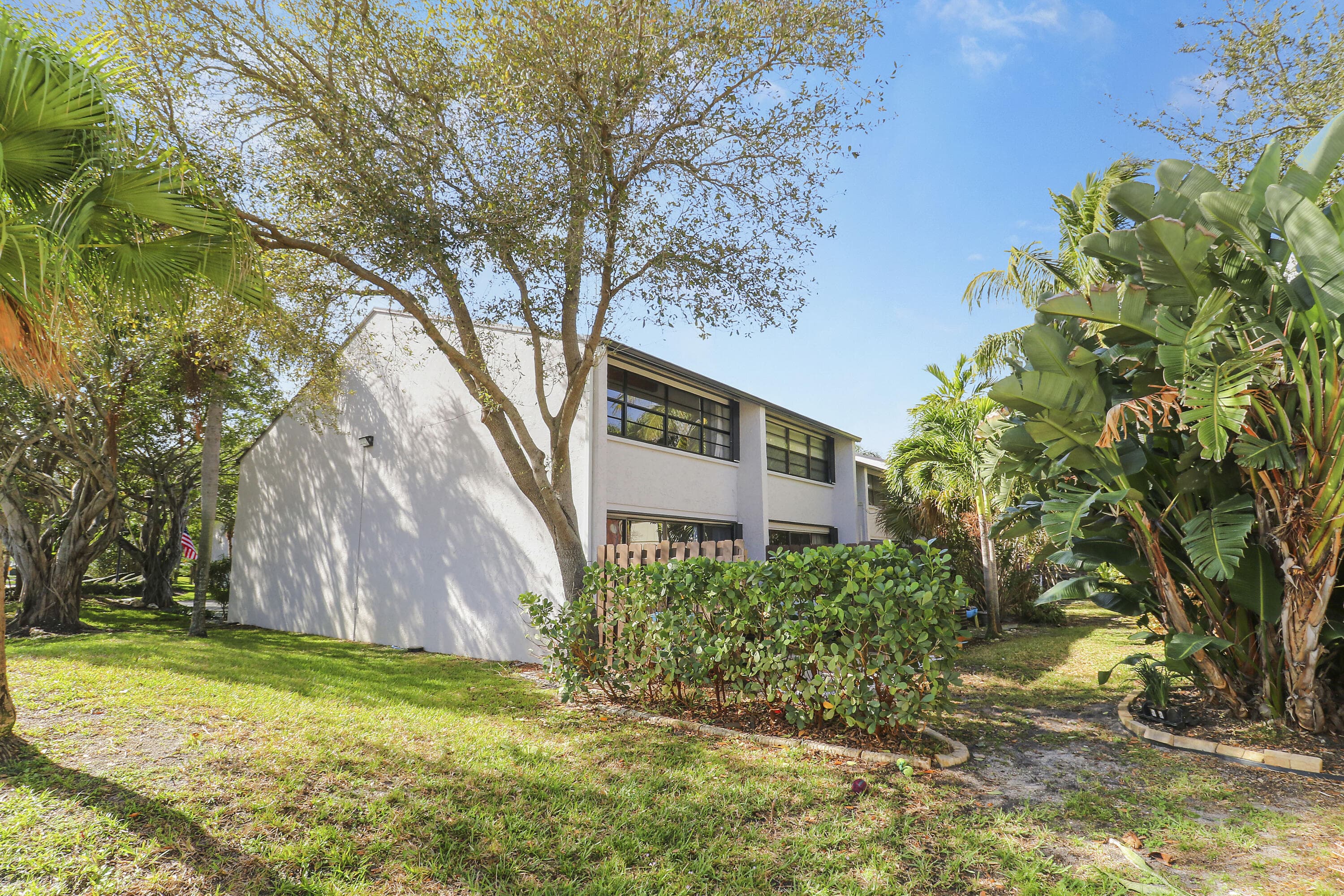 4801 NW 2nd Avenue 101, Boca Raton, FL 33431 — photo 27 of 31