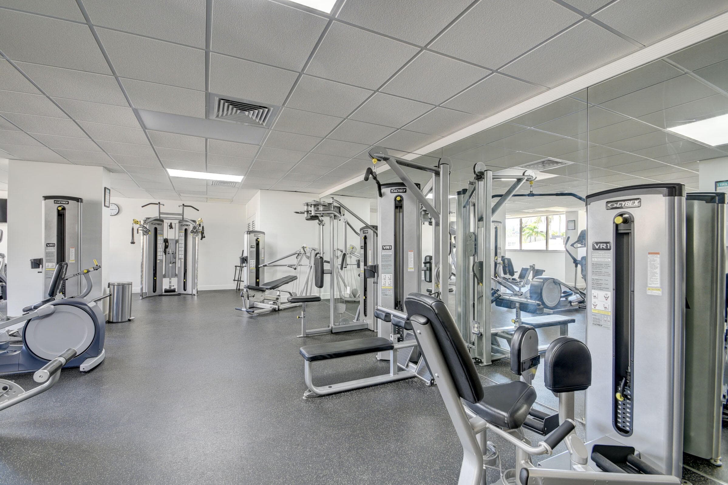 5600 N Flagler Drive 307, West Palm Beach, FL 33407 — photo 17 of 21