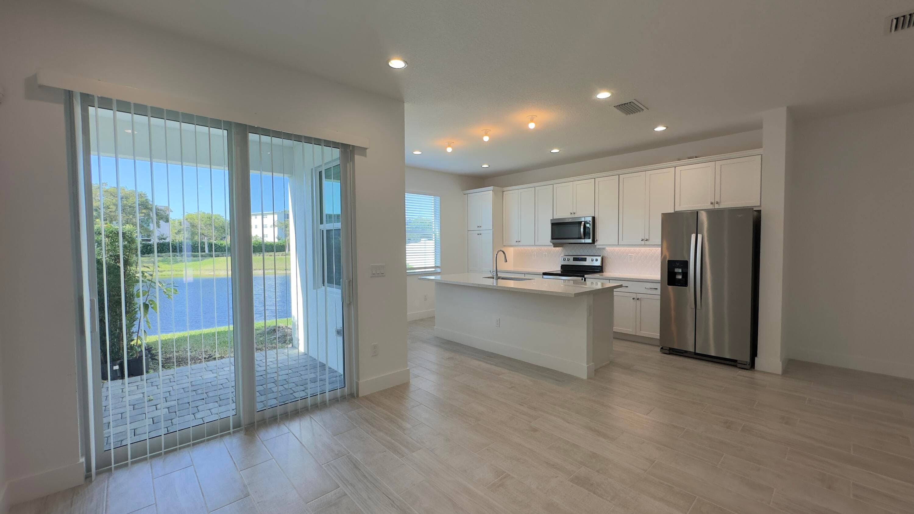 621 Parsons Way, Deerfield Beach, FL 33442 — photo 3 of 22