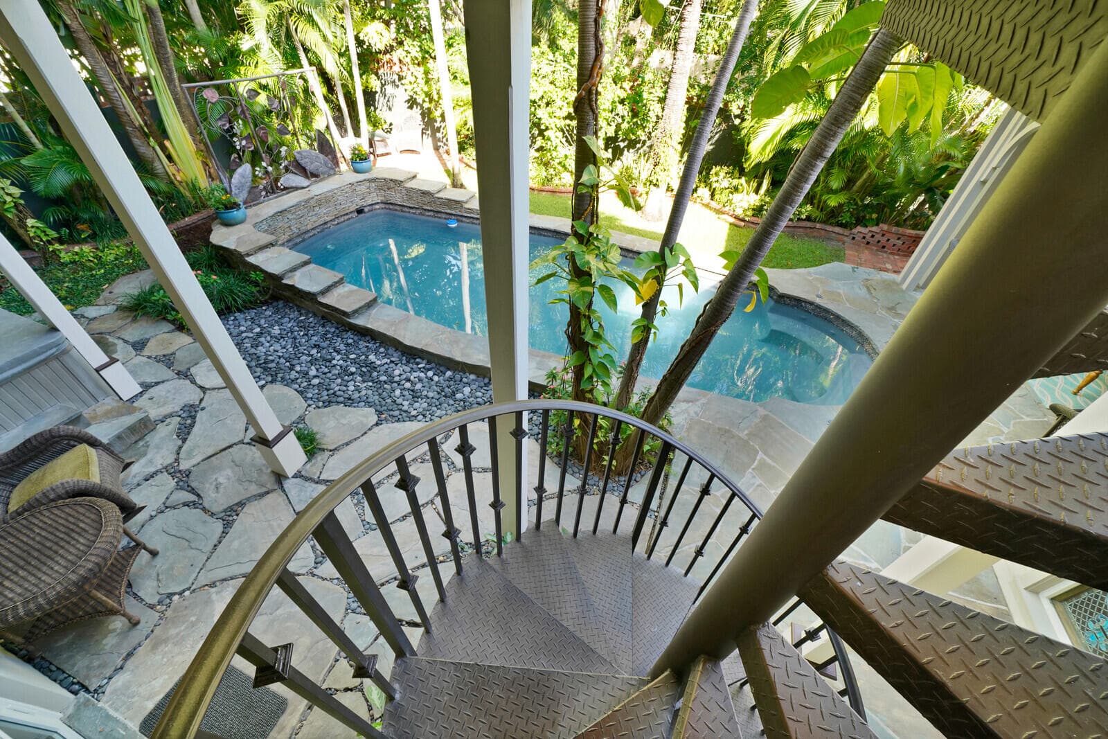 137 S Oak Street, Lantana, FL 33462 — photo 13 of 63
