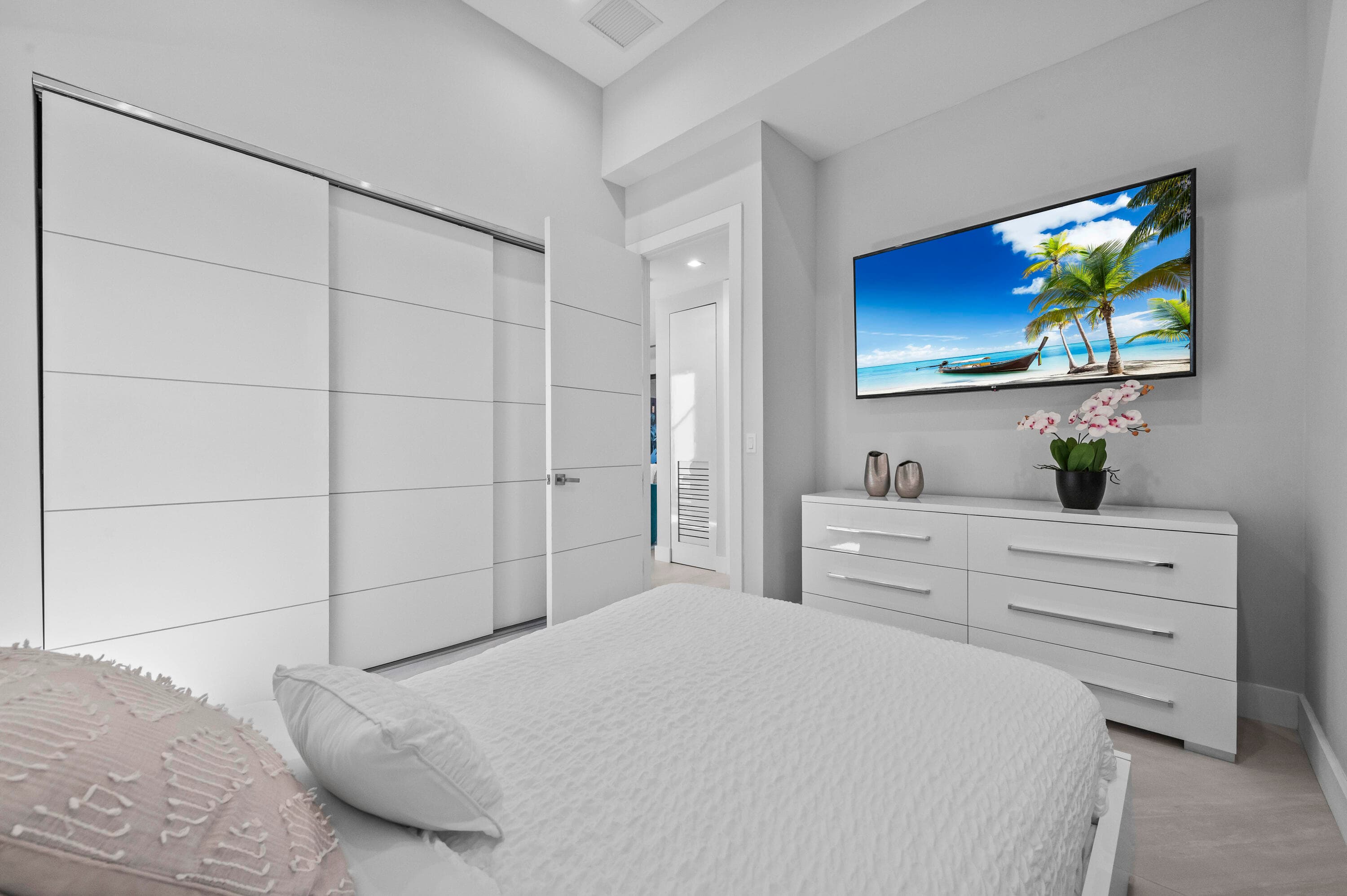 1201 Mandarin Isle, Fort Lauderdale, FL 33315 — photo 31 of 68