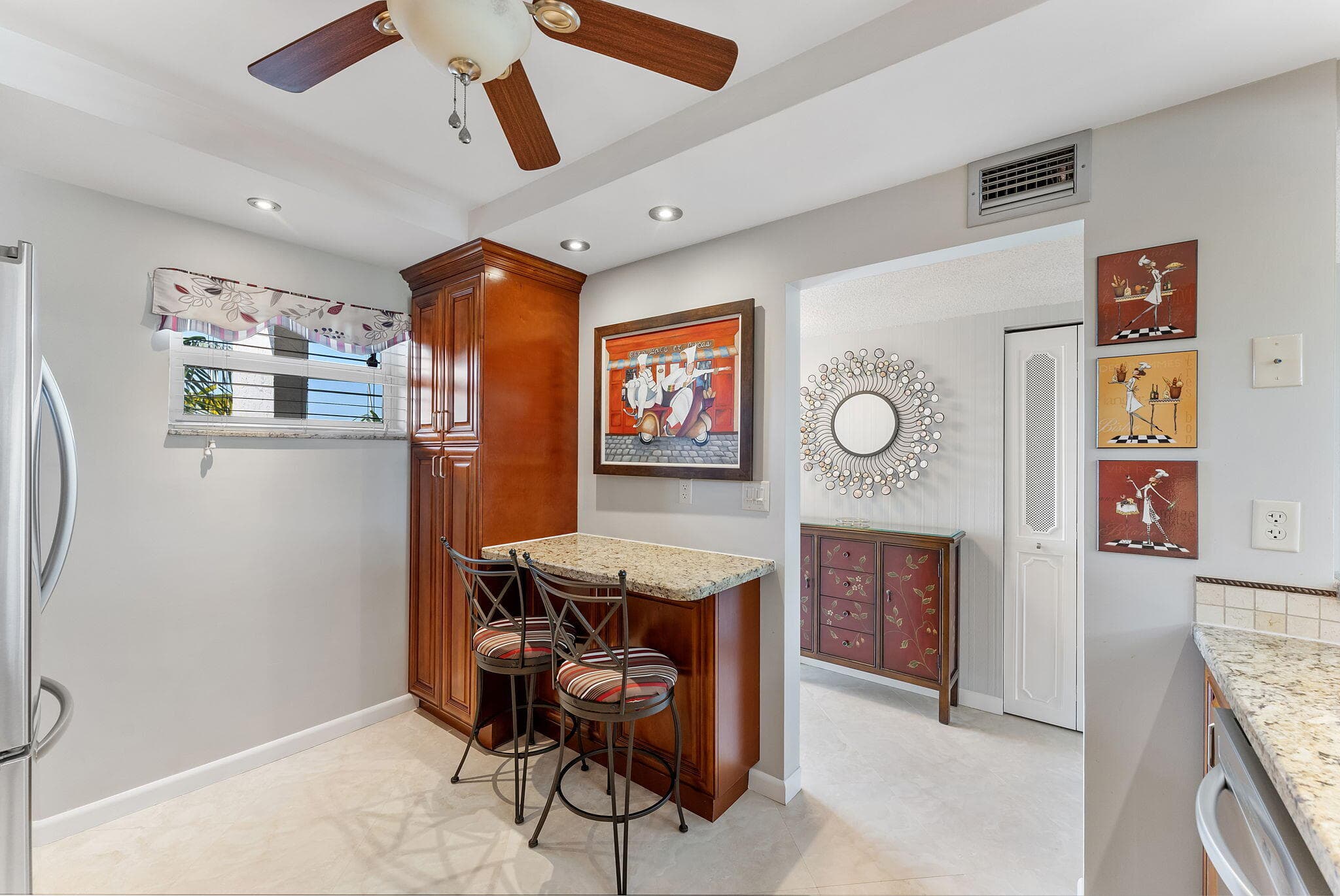 3930 Inverrary Boulevard 505-d, Lauderhill, FL 33319 — photo 1 of 30