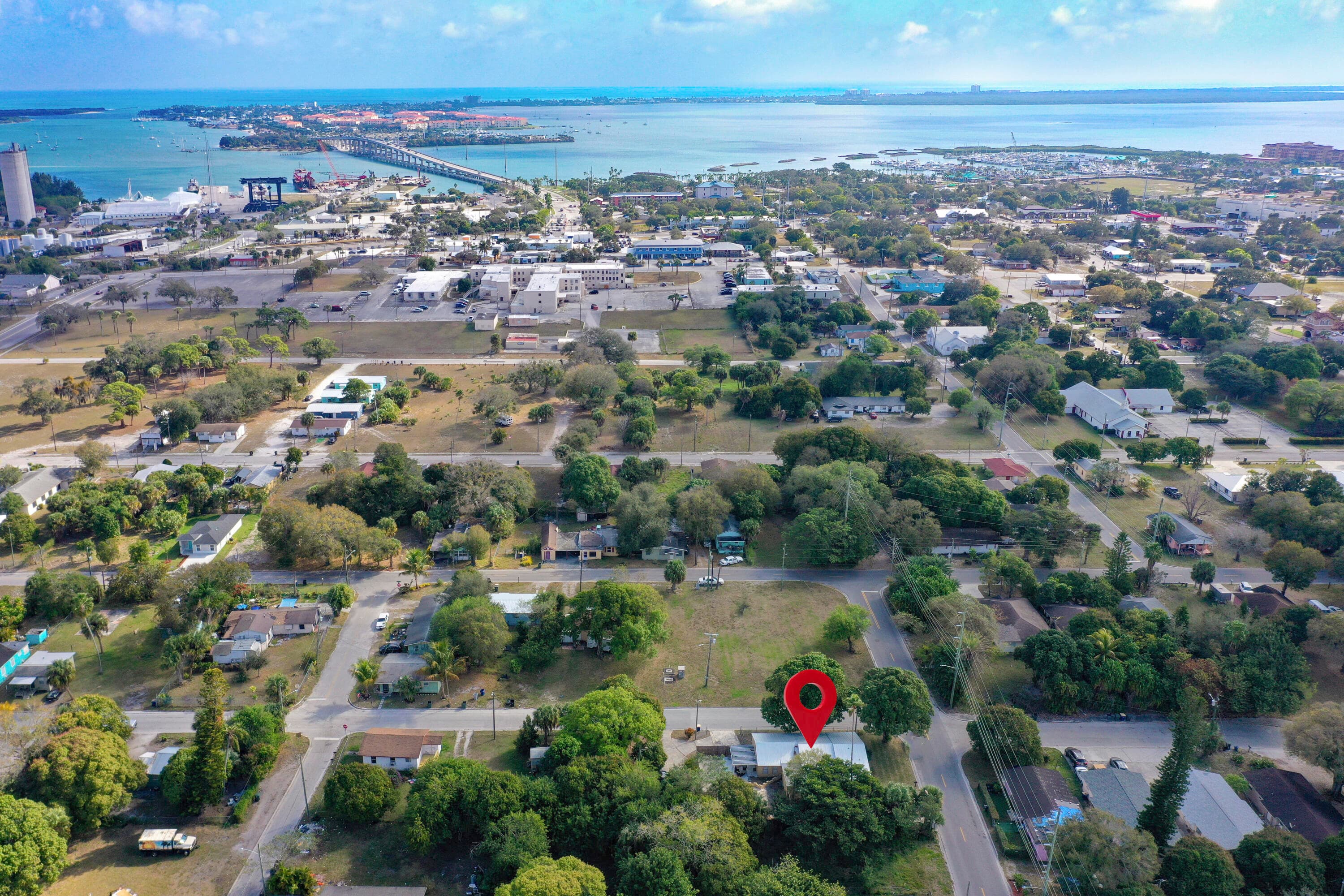 1002 Avenue E E, Fort Pierce, FL 34950 — photo 29 of 34