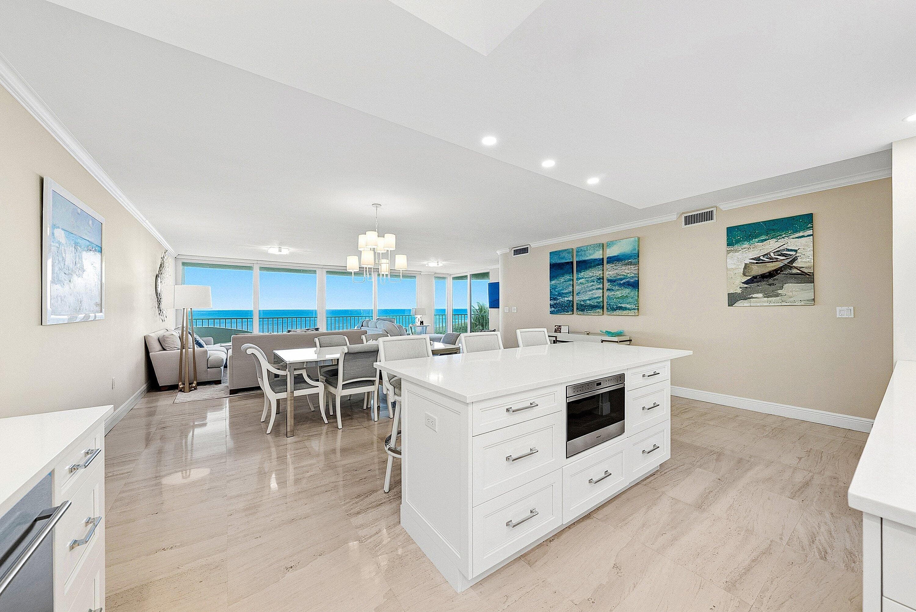 2001 SE Sailfish Point Boulevard 313, Stuart, FL 34996 — photo 5 of 43