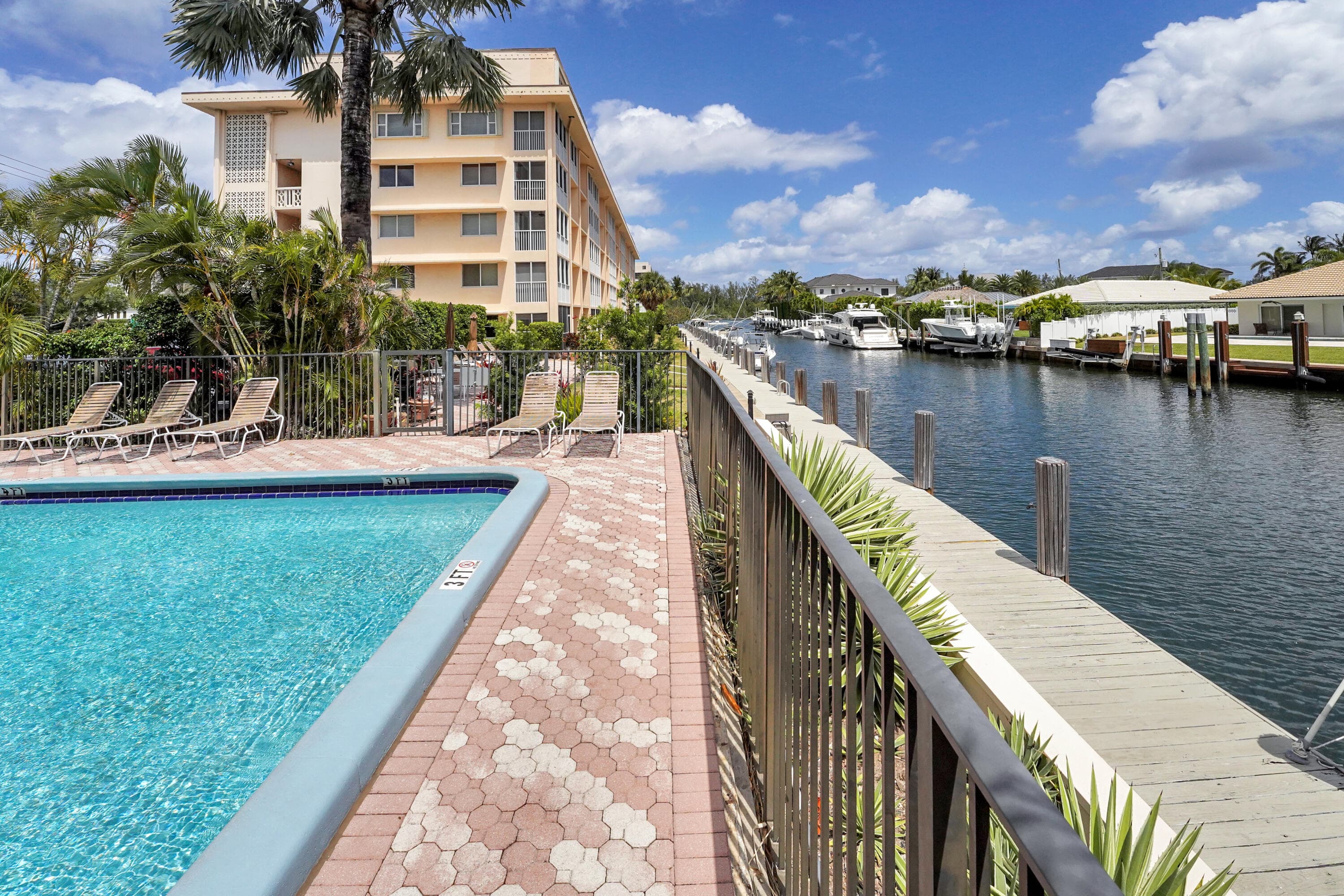 750 NE Spanish River Boulevard 1020, Boca Raton, FL 33431 — photo 1 of 42