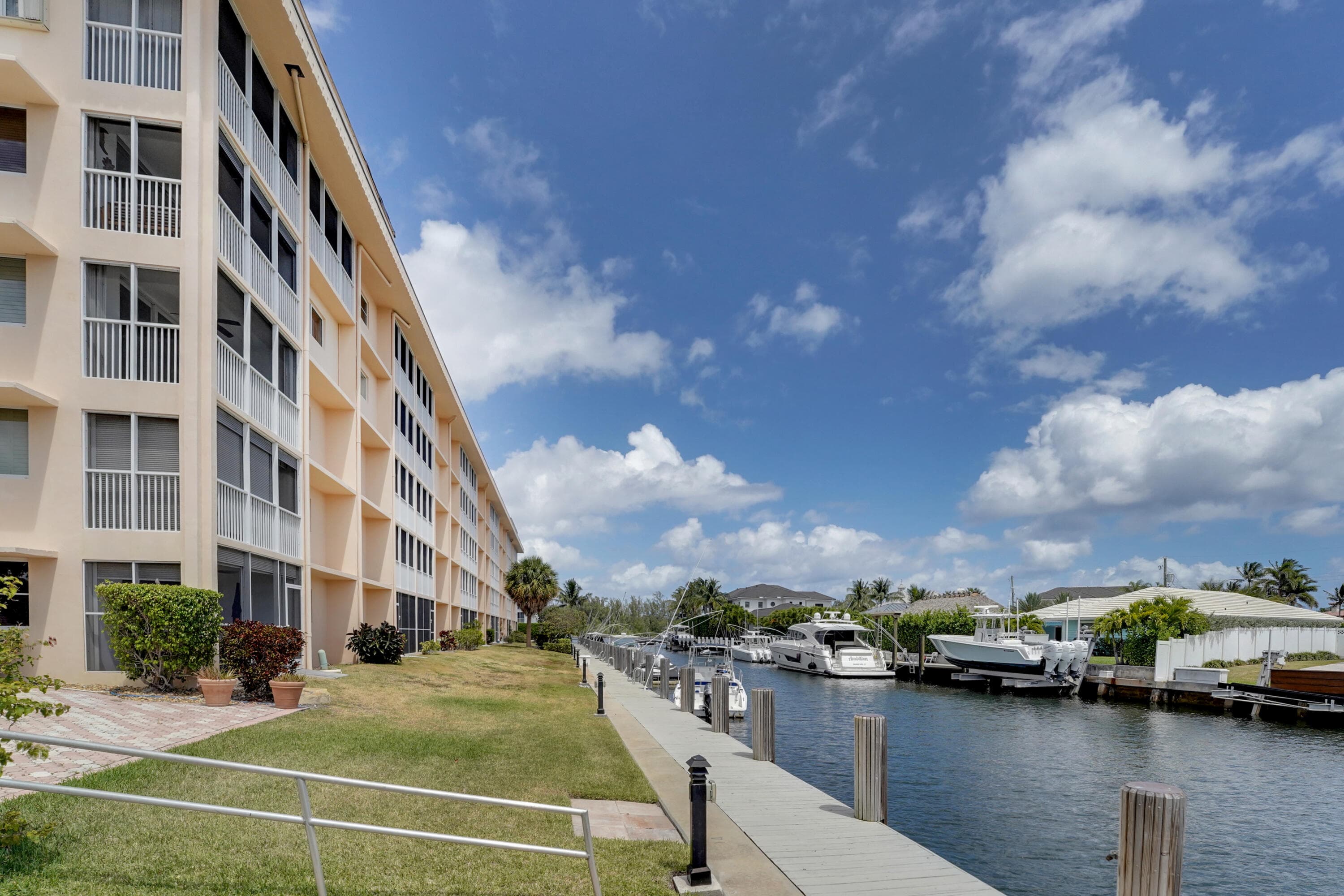 750 NE Spanish River Boulevard 1020, Boca Raton, FL 33431 — photo 39 of 42