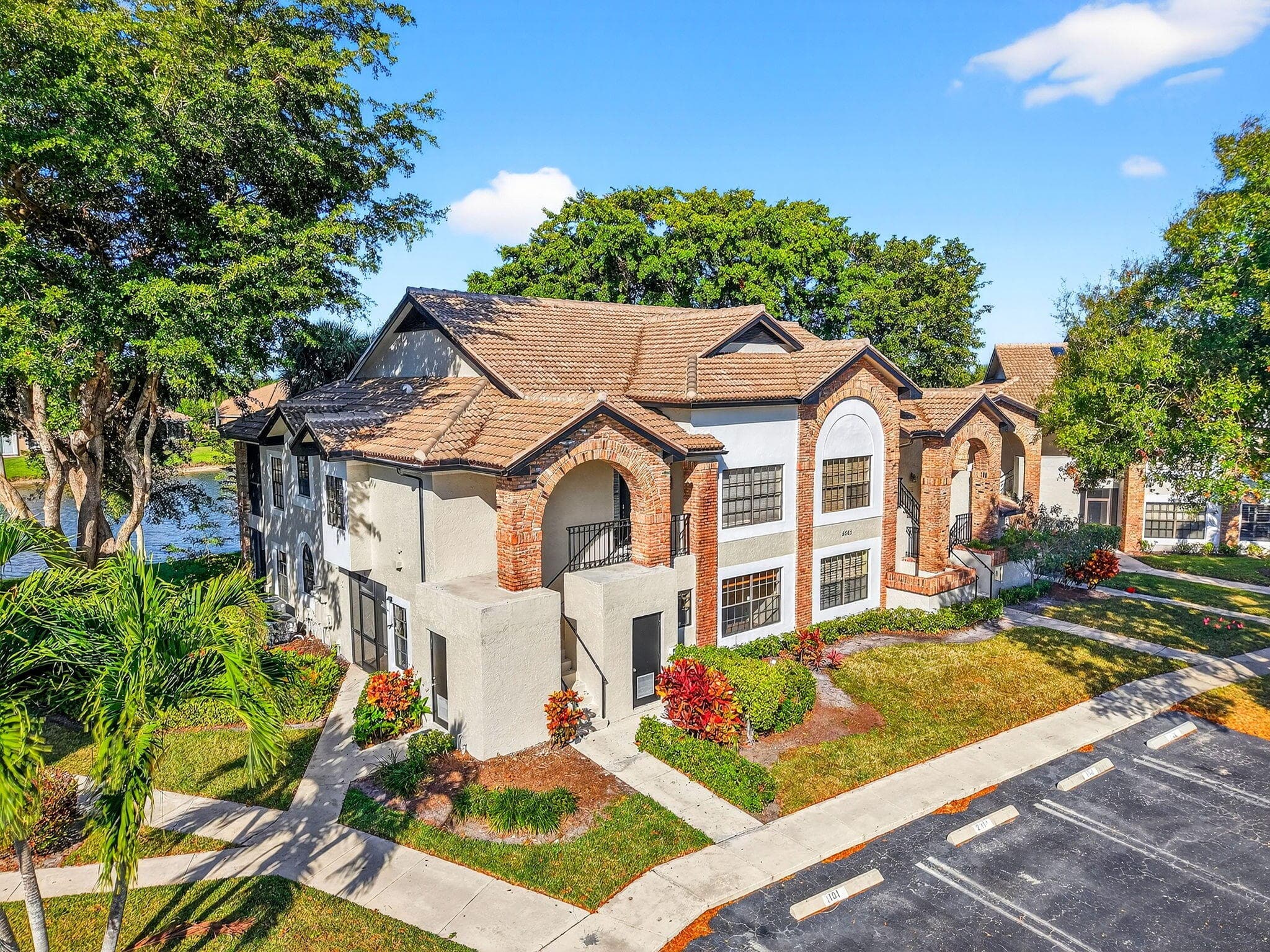 8065 Aberdeen Drive 101, Boynton Beach, FL 33472 — photo 1 of 71