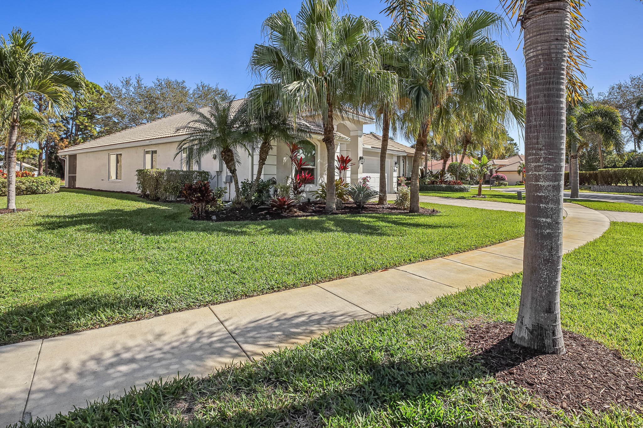 5641 Fountains Drive S, Lake Worth, FL 33467 — photo 2 of 44