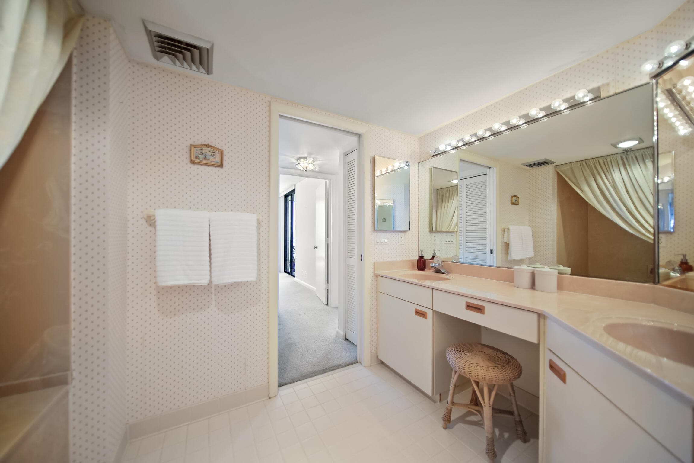 9650 S Ocean Drive 909, Jensen Beach, FL 34957 — photo 21 of 47