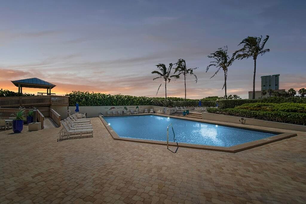 9650 S Ocean Drive 909, Jensen Beach, FL 34957 — photo 30 of 47