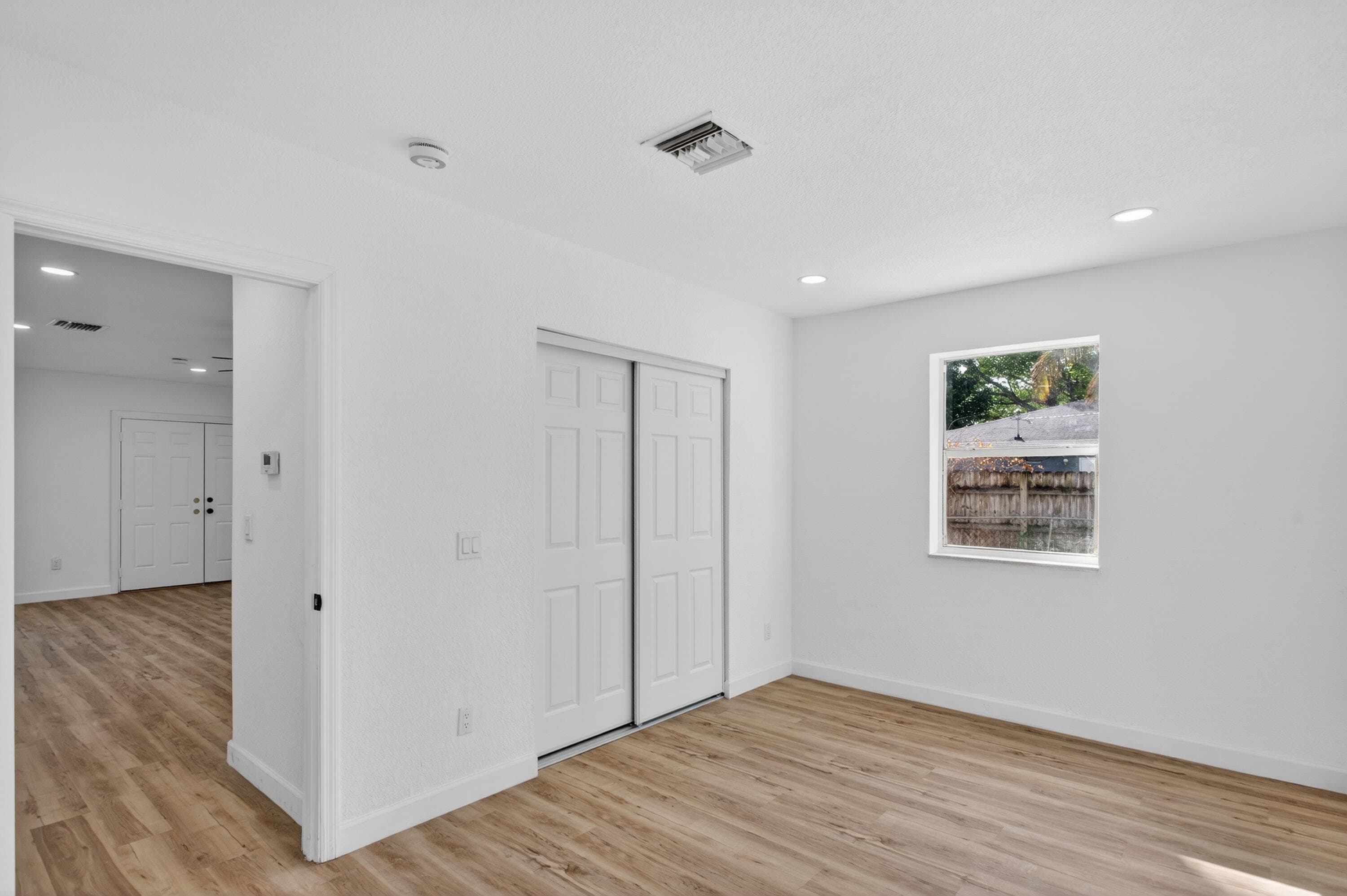 5183 NE 15th Avenue, Pompano Beach, FL 33064 — photo 30 of 34