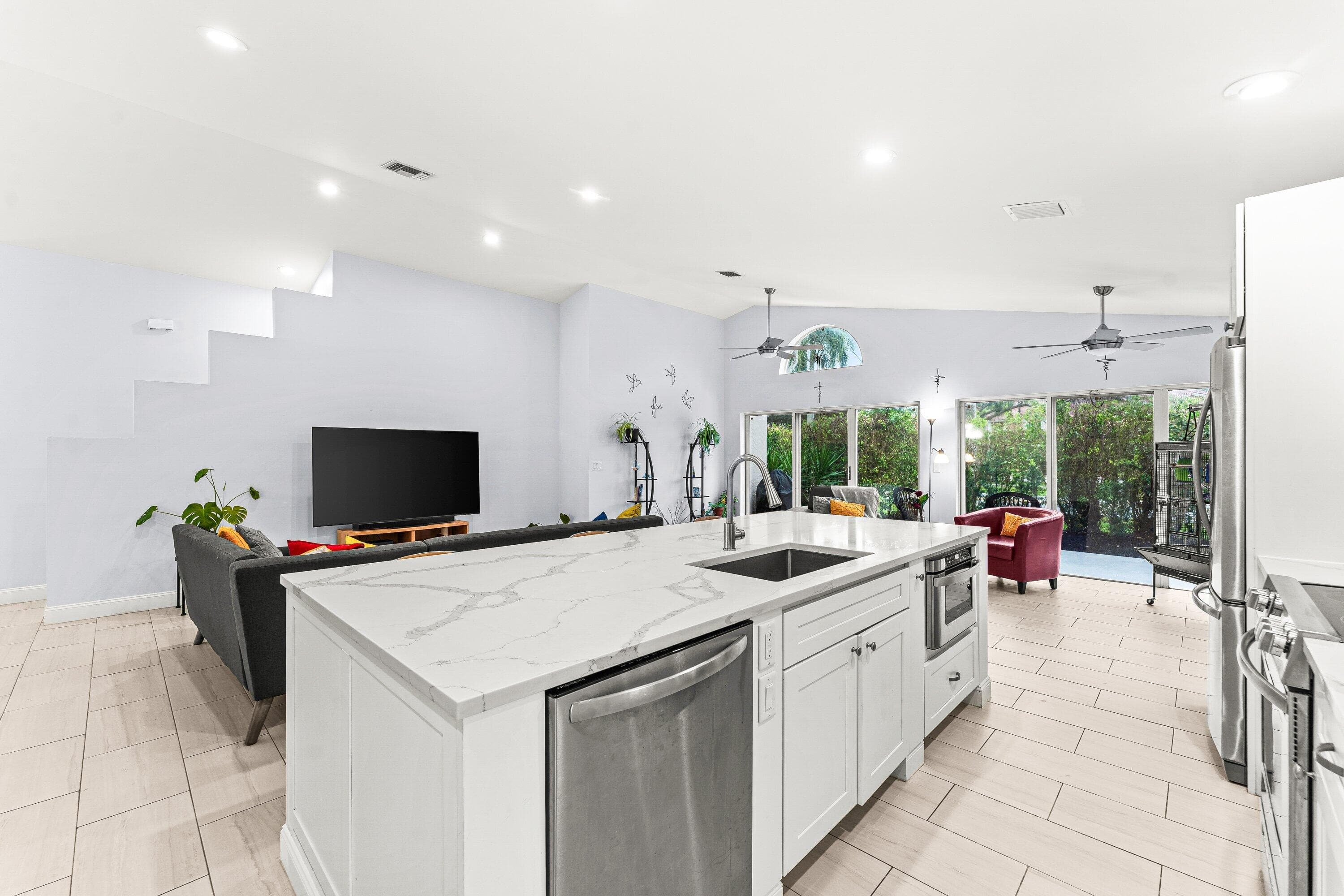 9702 Harbour Lake Circle, Boynton Beach, FL 33437 — photo 4 of 45