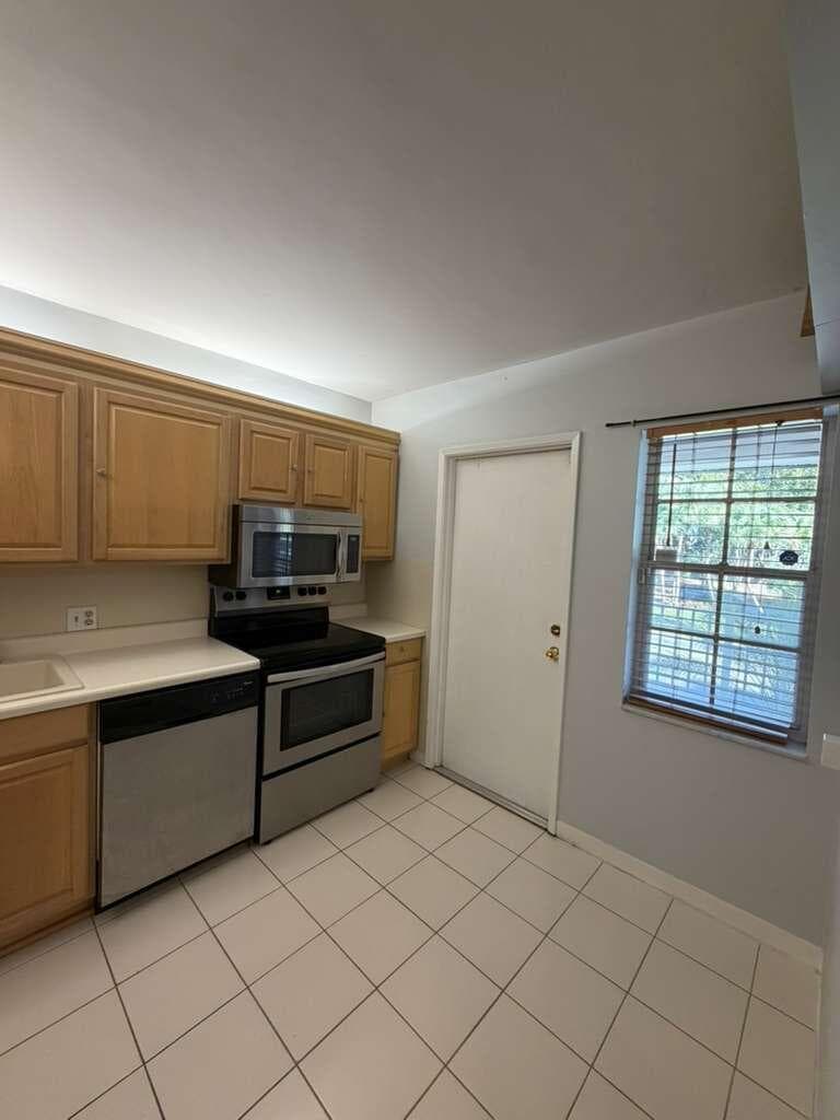2601 S Course Drive 203, Pompano Beach, FL 33069 — photo 14 of 33