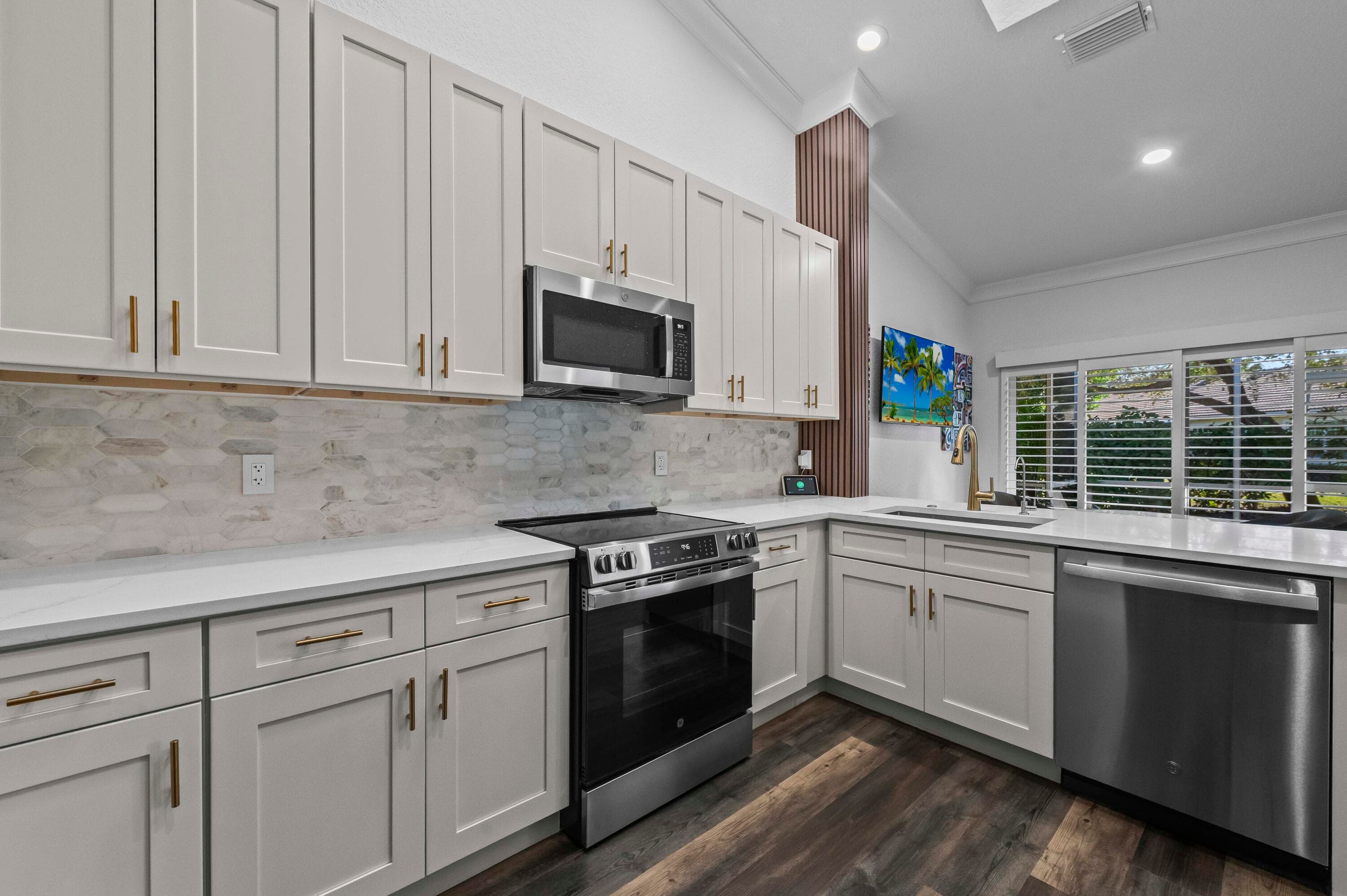 17257 Boca Club Boulevard 4, Boca Raton, FL 33487 — photo 10 of 51