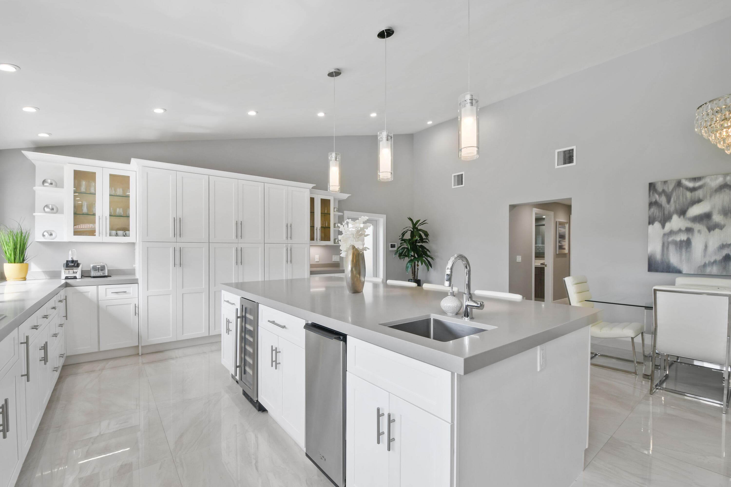 7101 W Lake Drive, Lake Clarke Shores, FL 33406 — photo 13 of 51
