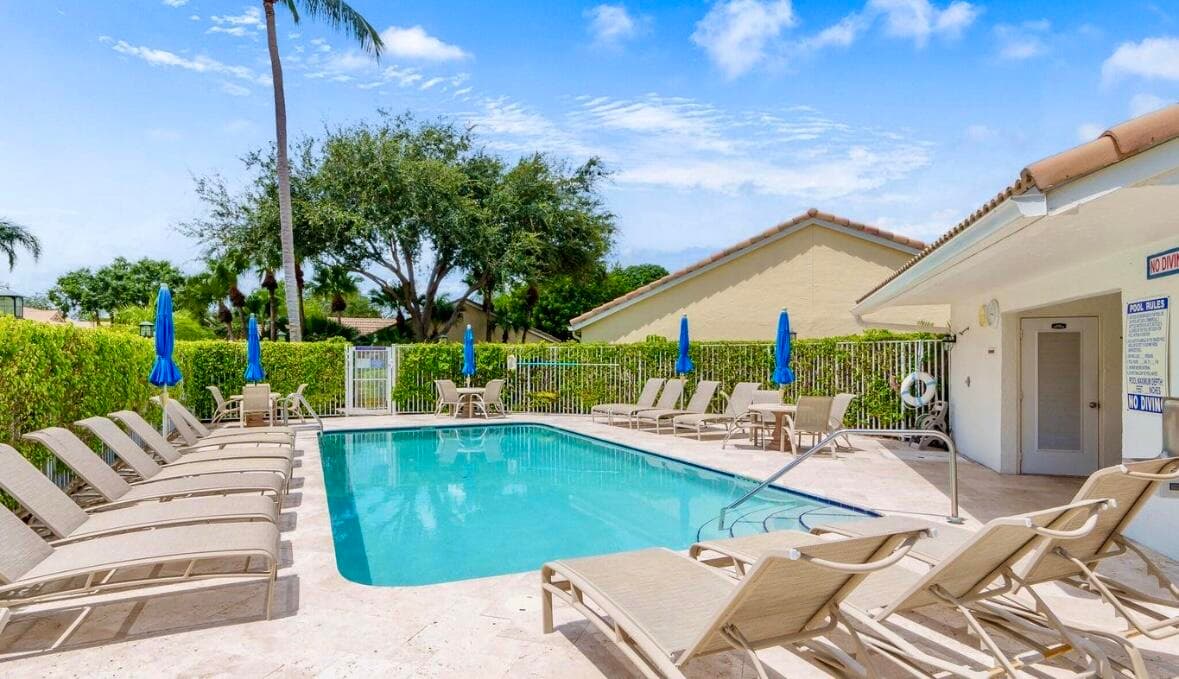 17257 Boca Club Boulevard 4, Boca Raton, FL 33487 — photo 34 of 51