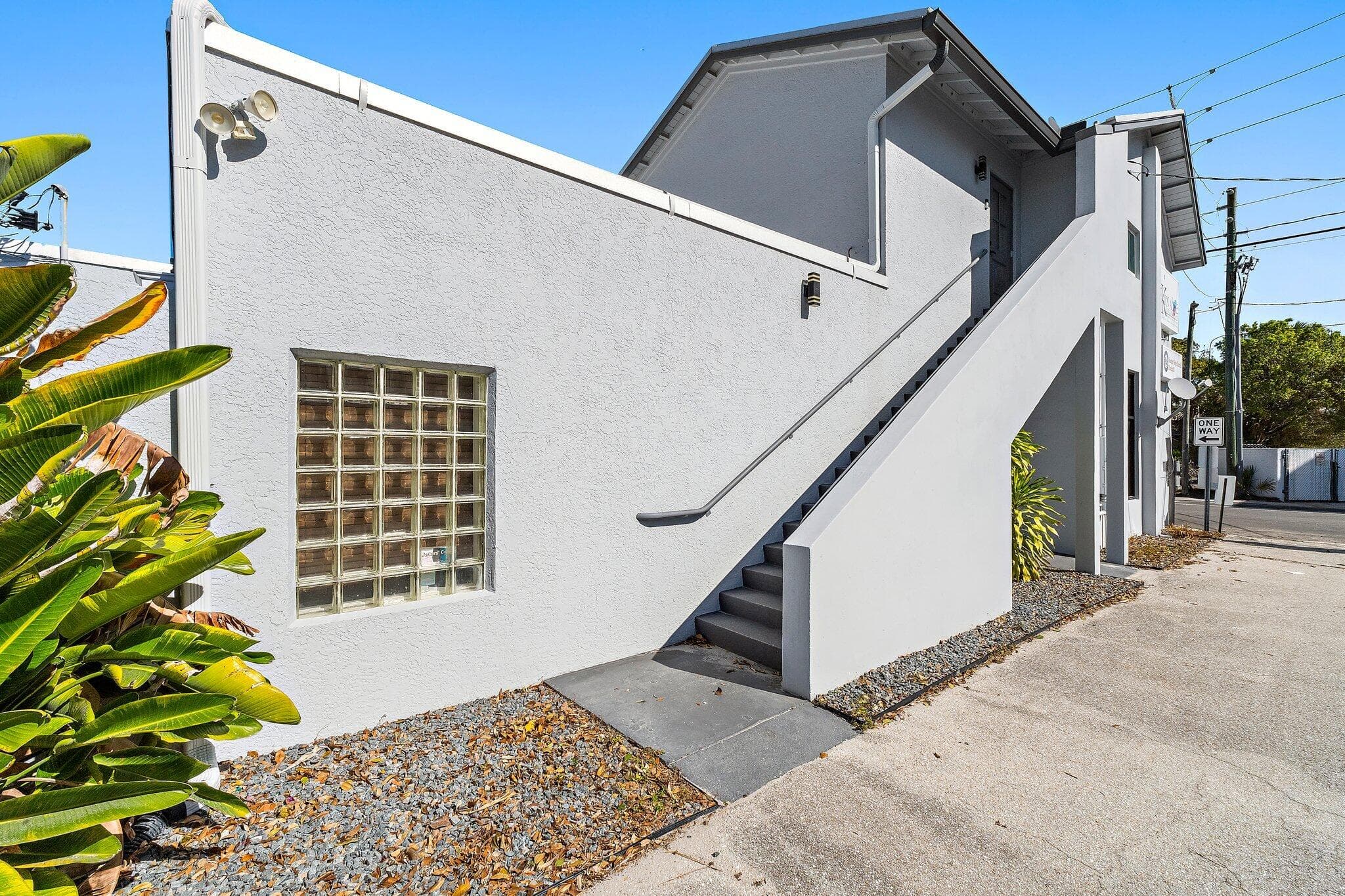 310 SE Denver Avenue 2, Stuart, FL 34994 — photo 13 of 51