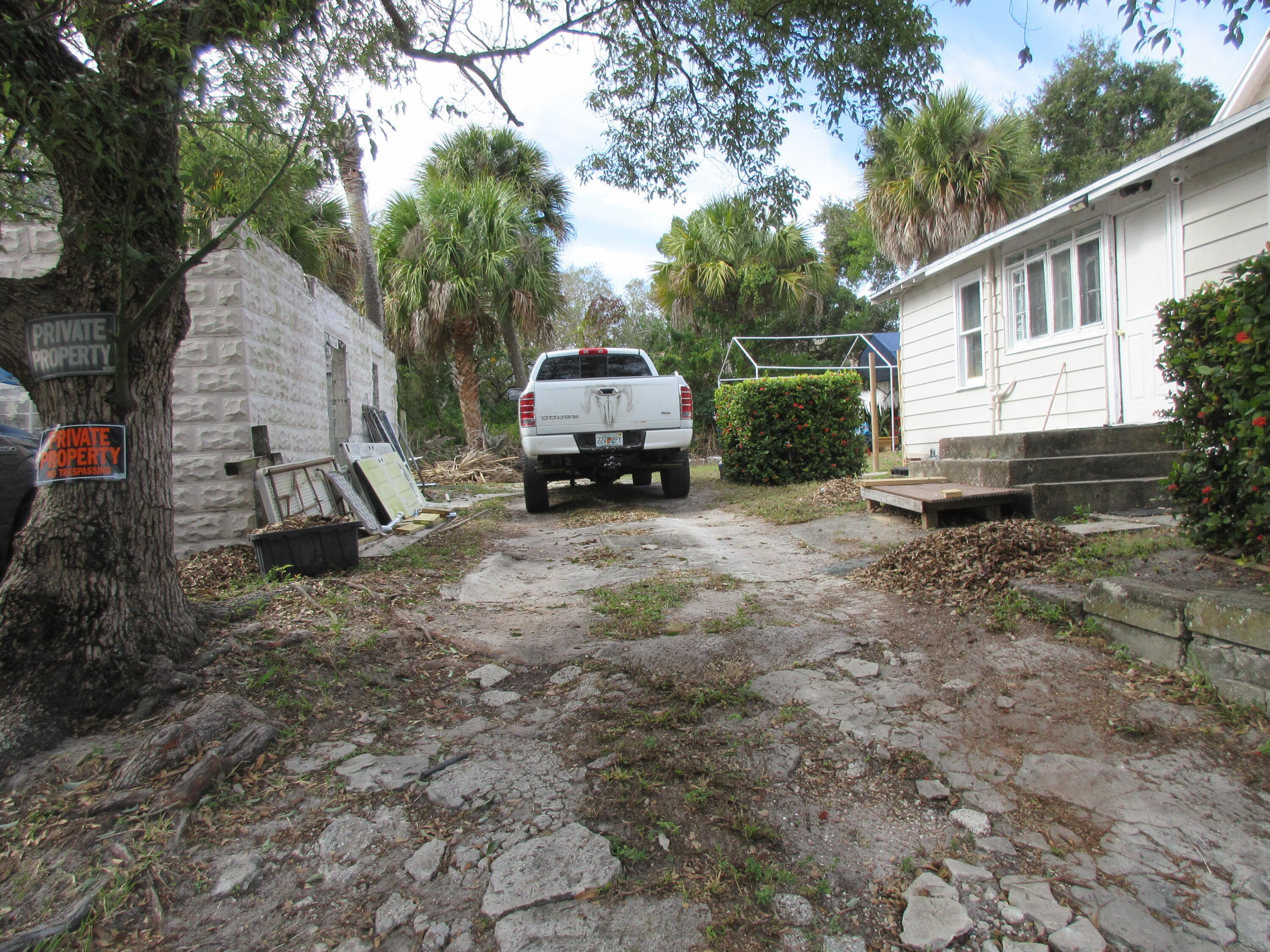 603 Avenue Avenue E, Fort Pierce, FL 34950 — photo 5 of 8