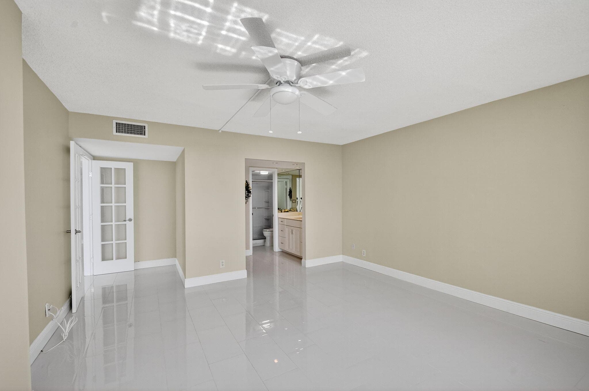 301 Lake Shore Drive 711, Lake Park, FL 33403 — photo 29 of 59