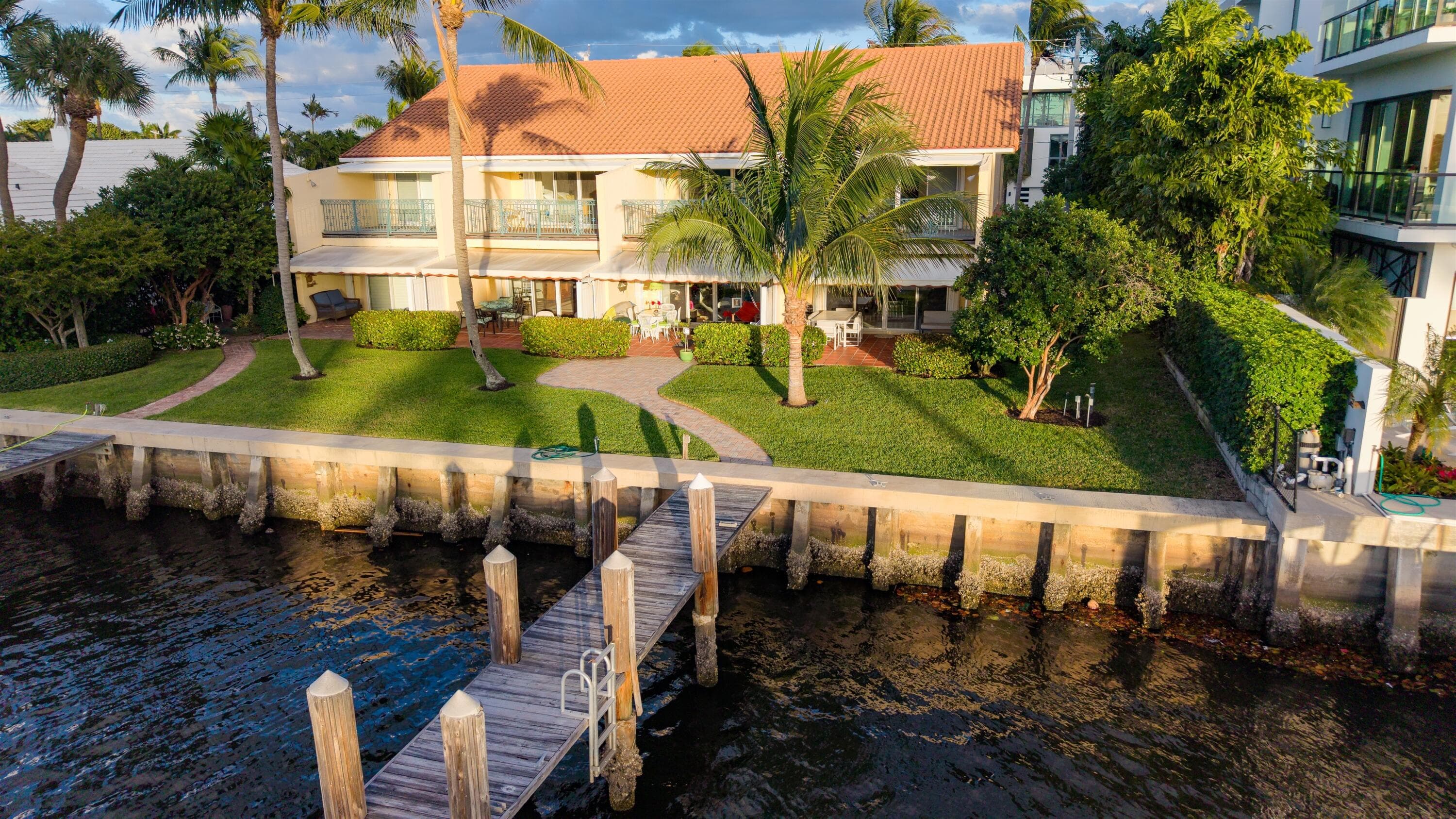 336 Venetian Drive 1, Delray Beach, FL 33483 — photo 1 of 37