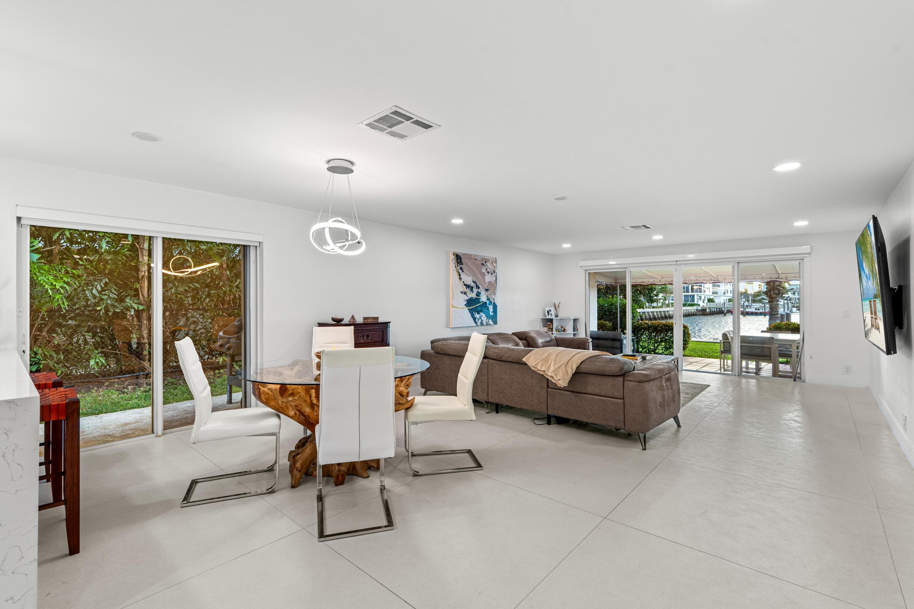 336 Venetian Drive 1, Delray Beach, FL 33483 — photo 15 of 37