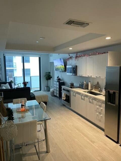 55 SW 9th Street 3209, Miami, FL 33130 — photo 2 of 35