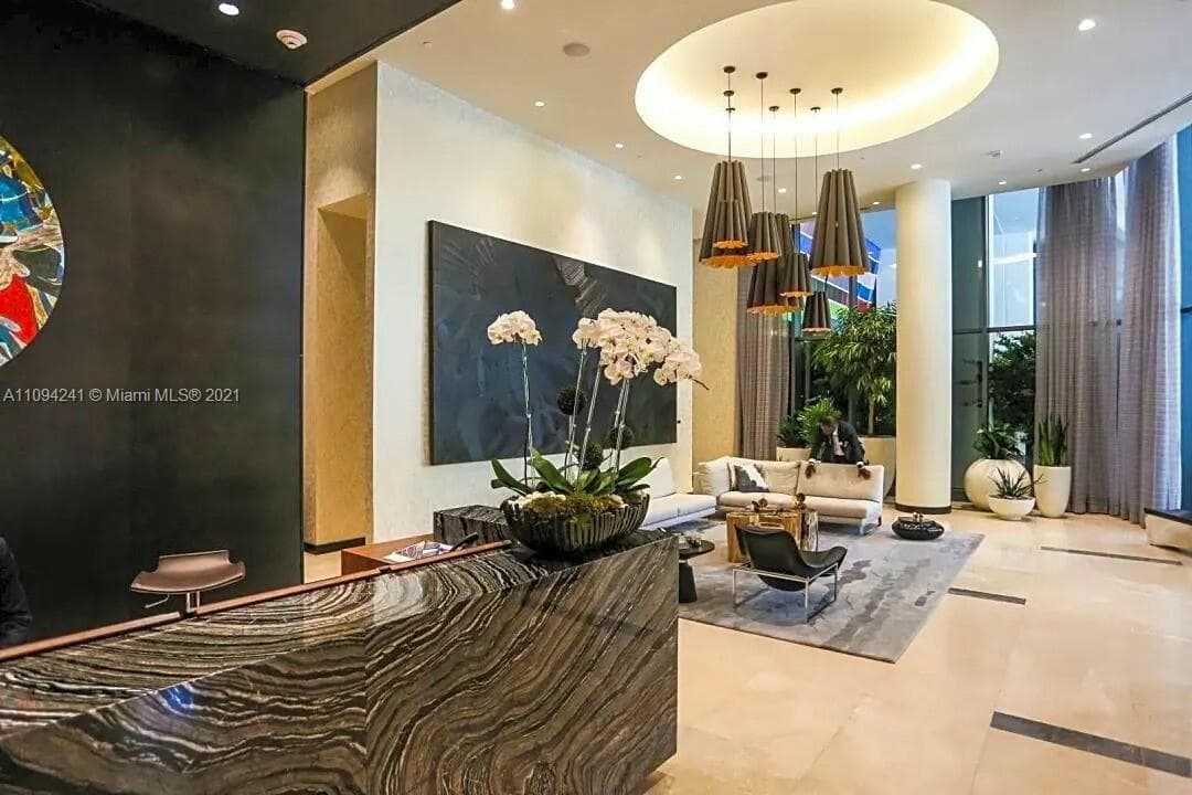 55 SW 9th Street 3209, Miami, FL 33130 — photo 16 of 35