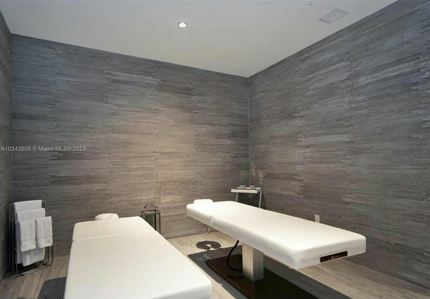 55 SW 9th Street 3209, Miami, FL 33130 — photo 27 of 35