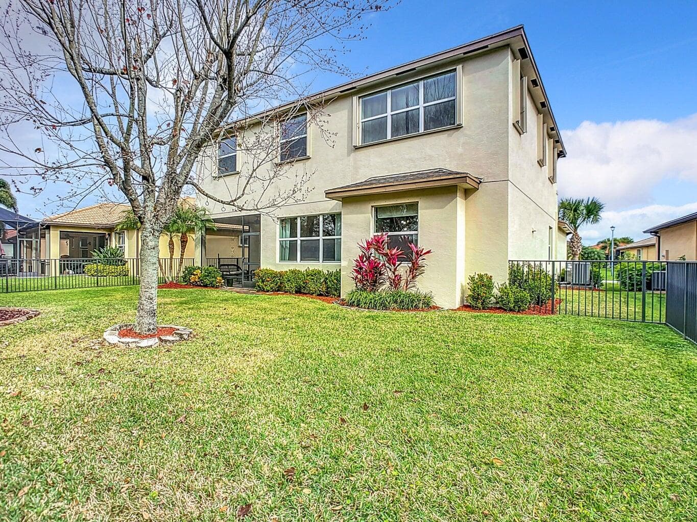 11931 SW Crestwood Circle, Port St. Lucie, FL 34987 — photo 46 of 102