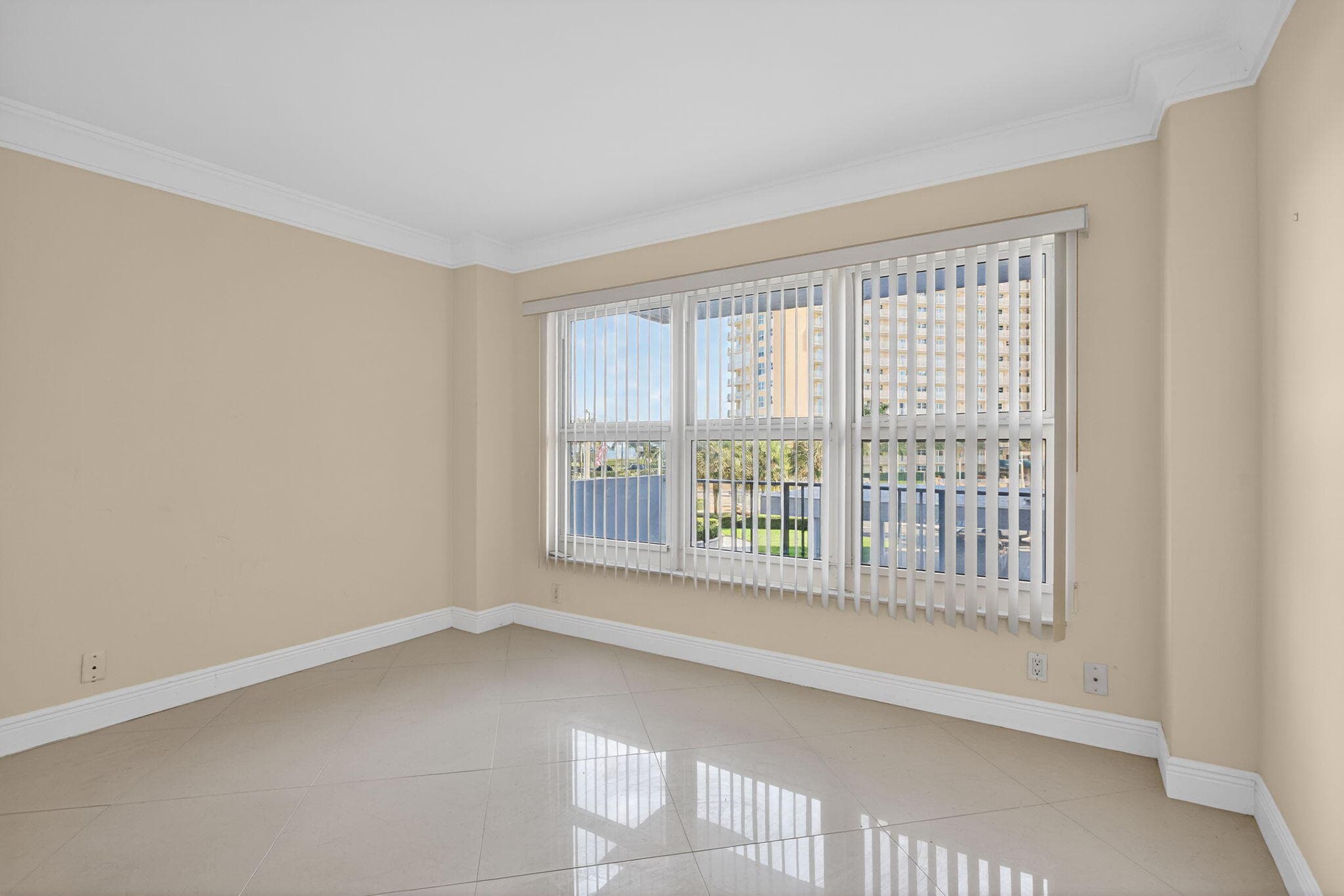 405 N Ocean Boulevard 208, Pompano Beach, FL 33062 — photo 19 of 61