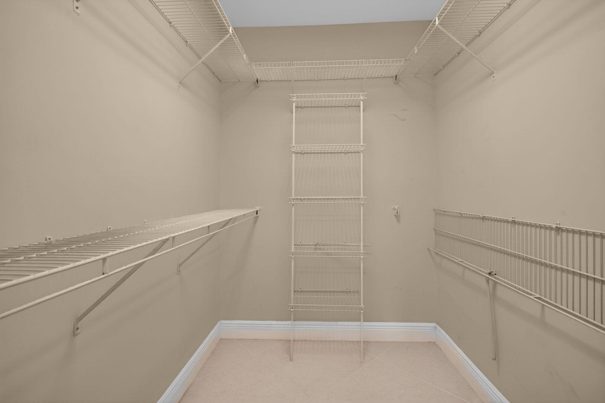 405 N Ocean Boulevard 208, Pompano Beach, FL 33062 — photo 21 of 61