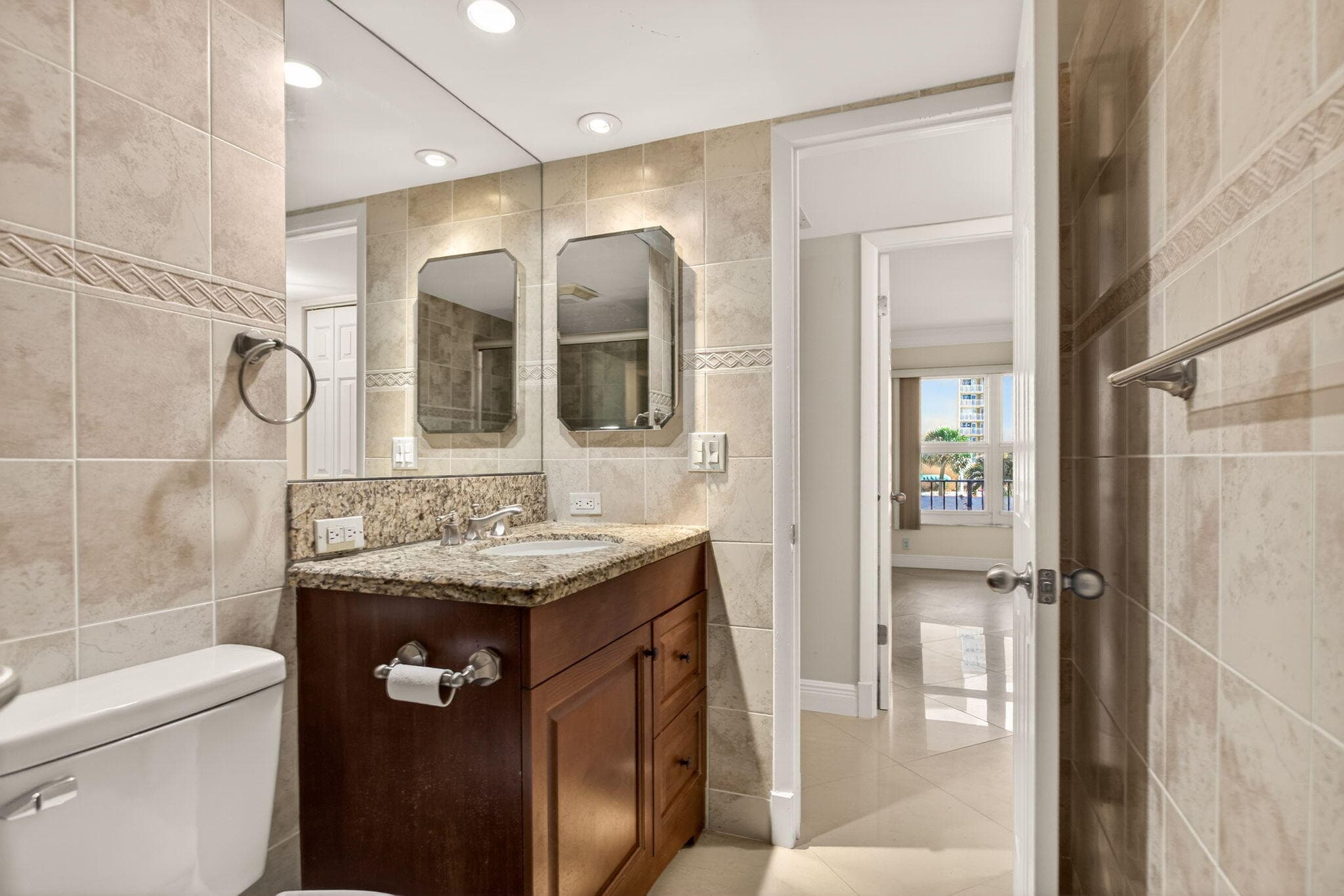 405 N Ocean Boulevard 208, Pompano Beach, FL 33062 — photo 27 of 61