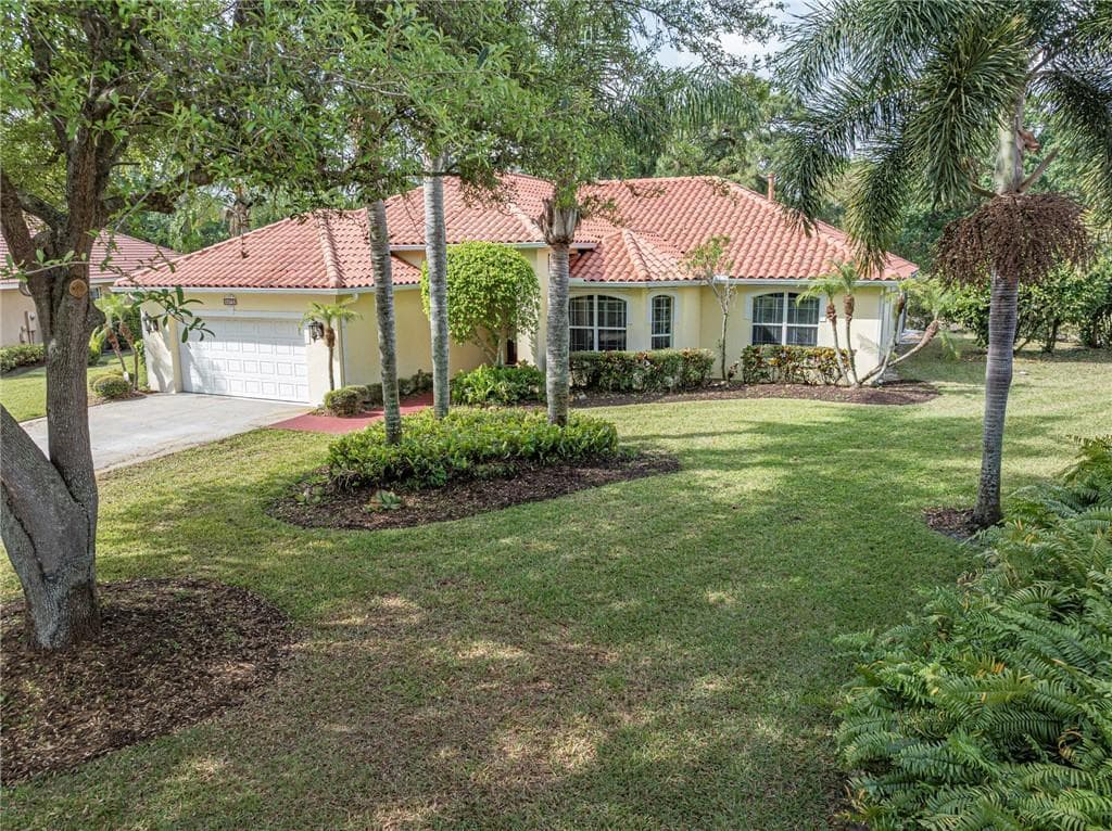 5873 Pine Ridge Circle, Vero Beach, FL 32967 — photo 1 of 36