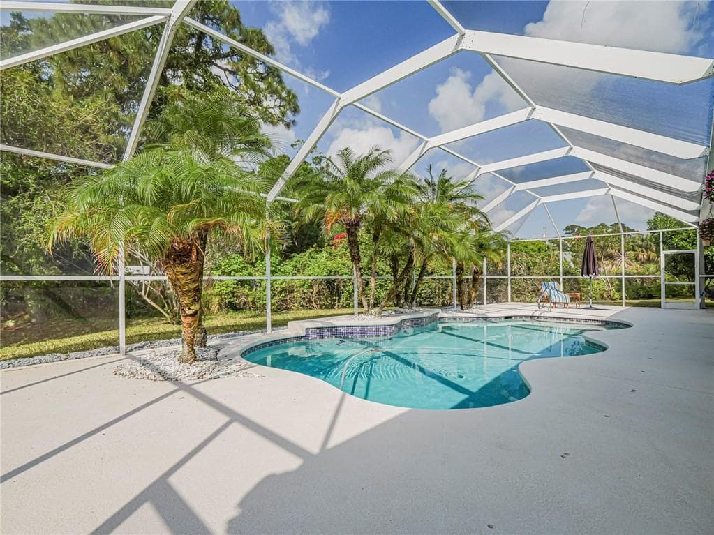 5873 Pine Ridge Circle, Vero Beach, FL 32967 — photo 33 of 36