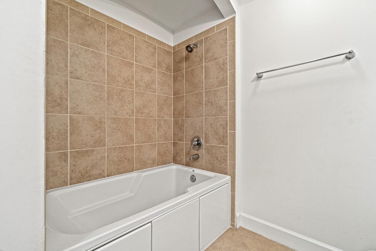 1660 Renaissance Commons Boulevard 2524, Boynton Beach, FL 33426 — photo 23 of 38