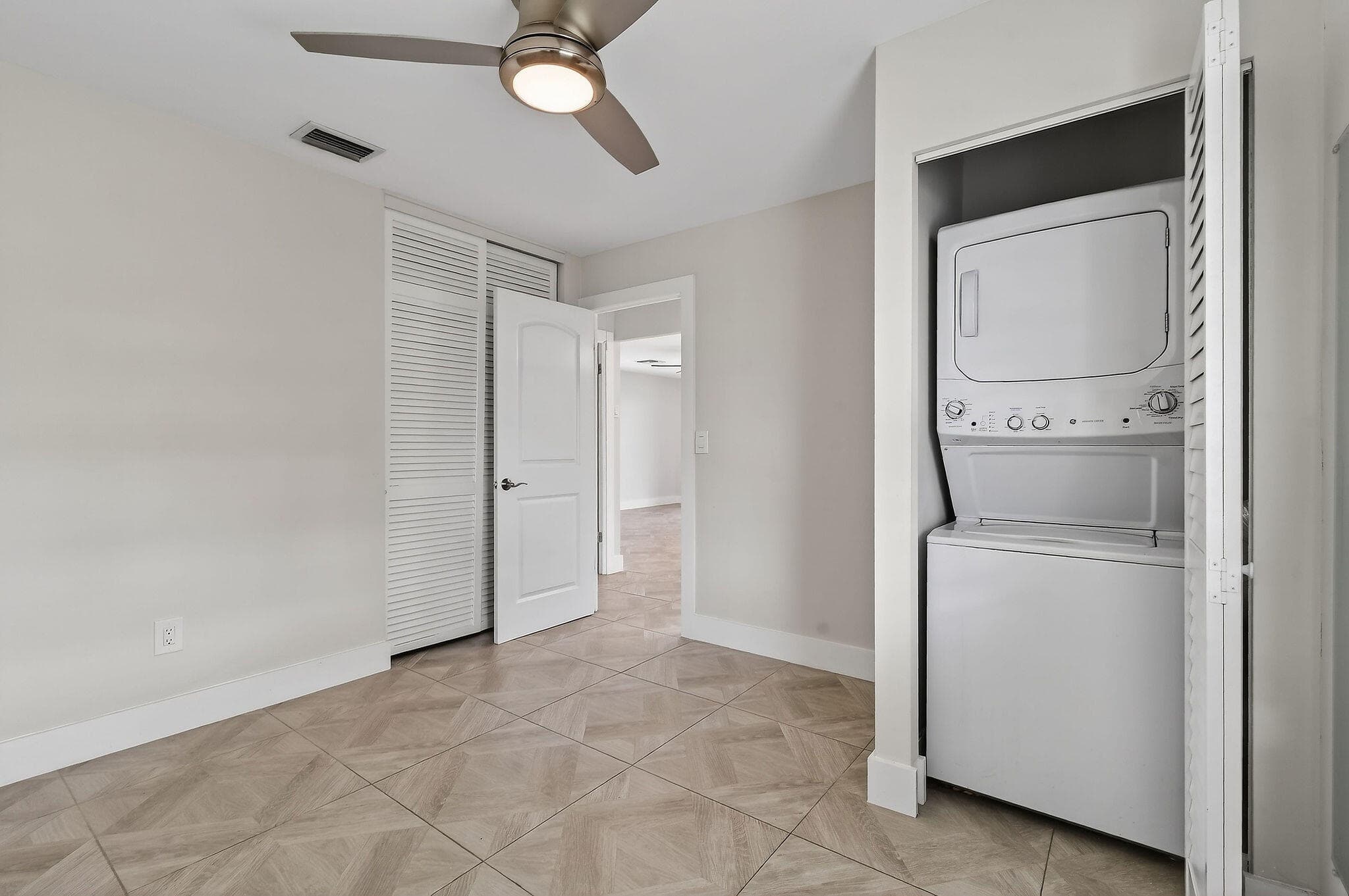 3060 Meridian Way N 8, Palm Beach Gardens, FL 33410 — photo 20 of 26