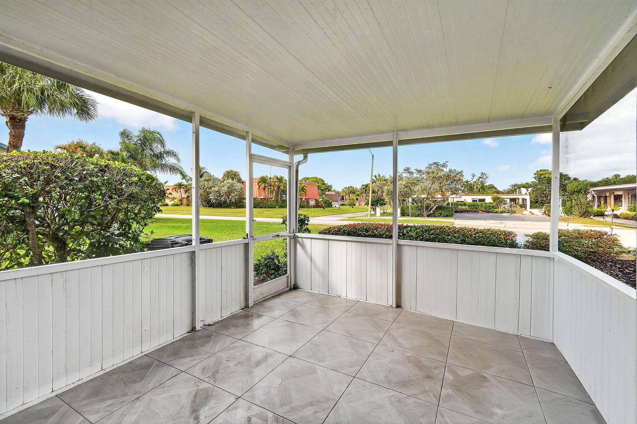 3060 Meridian Way N 8, Palm Beach Gardens, FL 33410 — photo 3 of 26