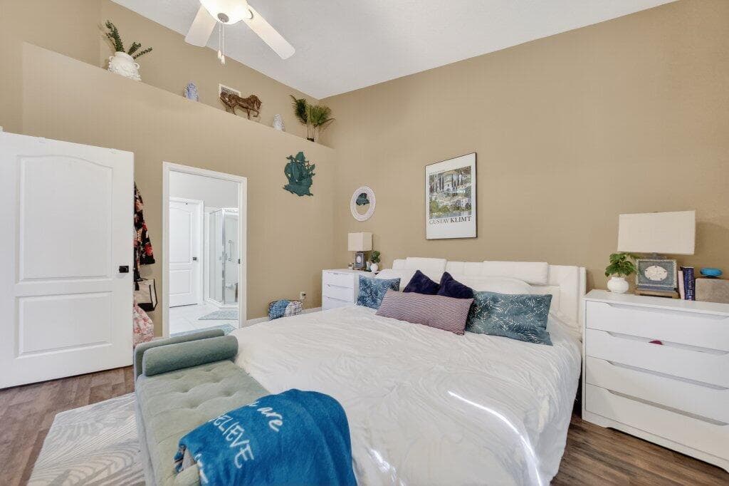 1686 SW Harbour Isles Circle, Port St. Lucie, FL 34986 — photo 10 of 34