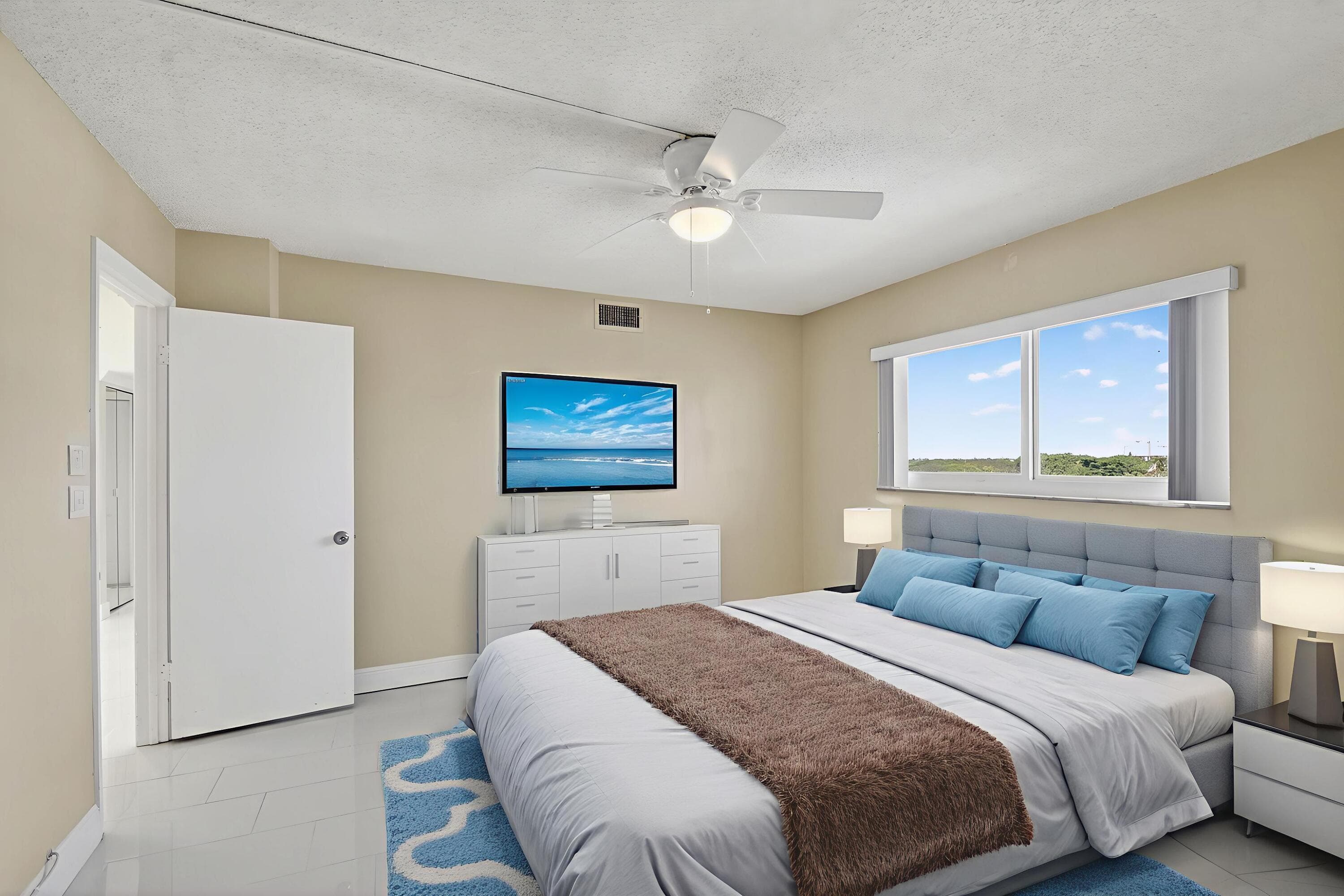 301 Lake Shore Drive 711, Lake Park, FL 33403 — photo 39 of 59