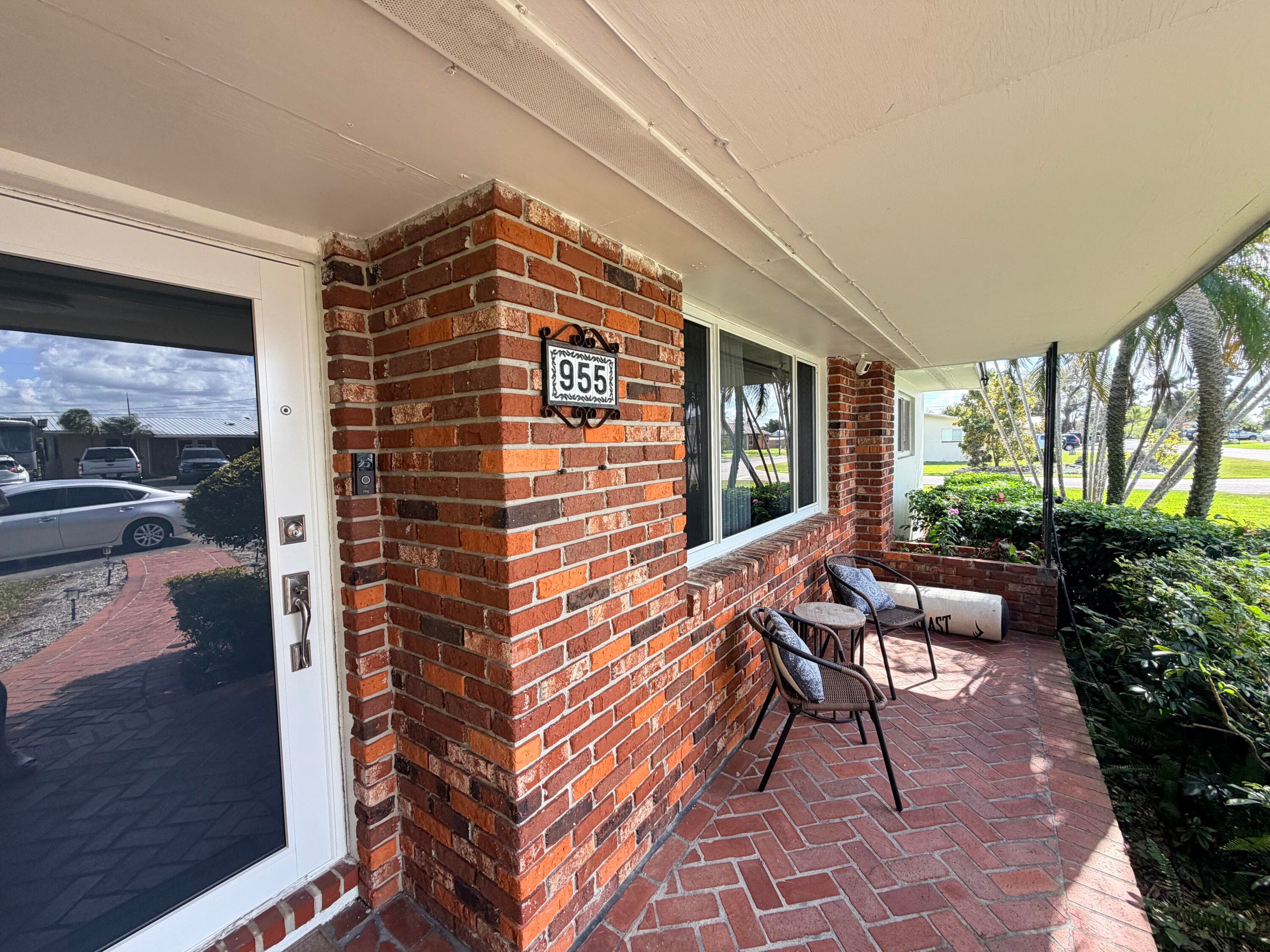 955 NW 4th St Street, Belle Glade, FL 33430 — photo 5 of 26